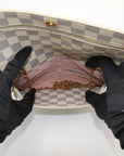 Louis Vuitton Weekend Pochette UB2118 – Summer Trunks