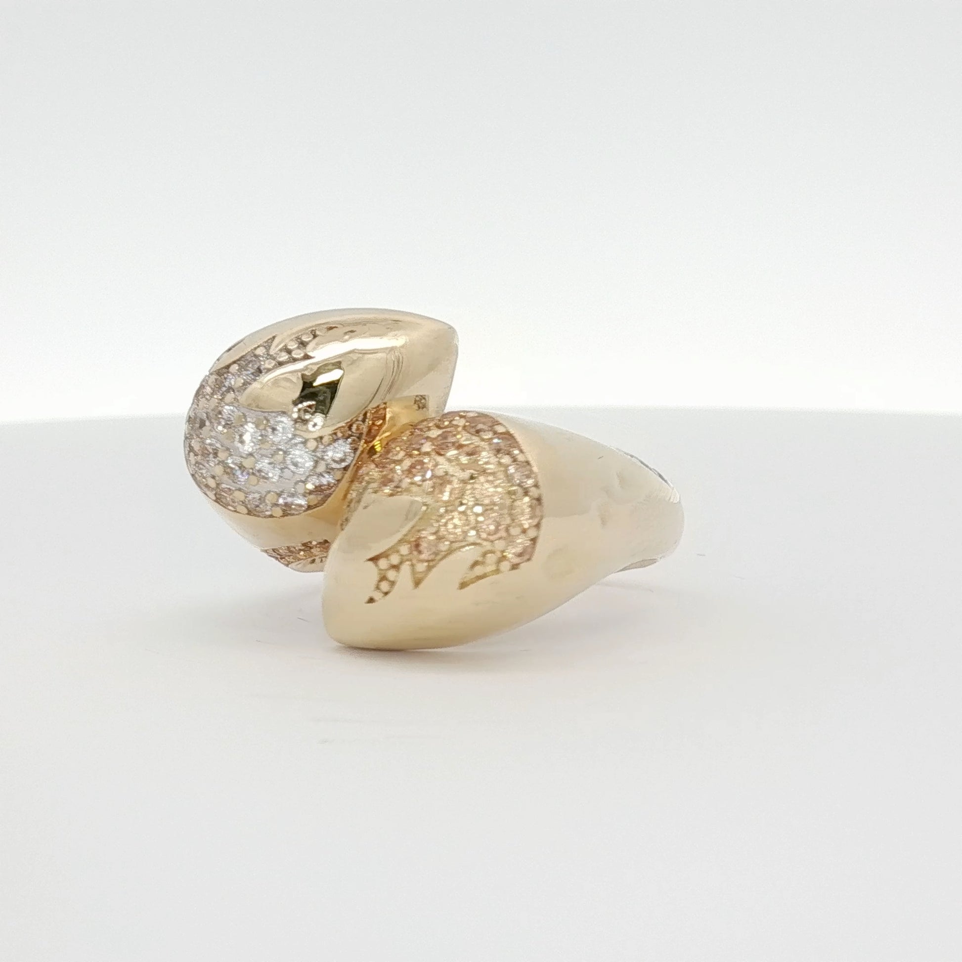 14K yellow gold free-form flower bulb ring, elegant jewelry piece with organic floral design and polished finish.