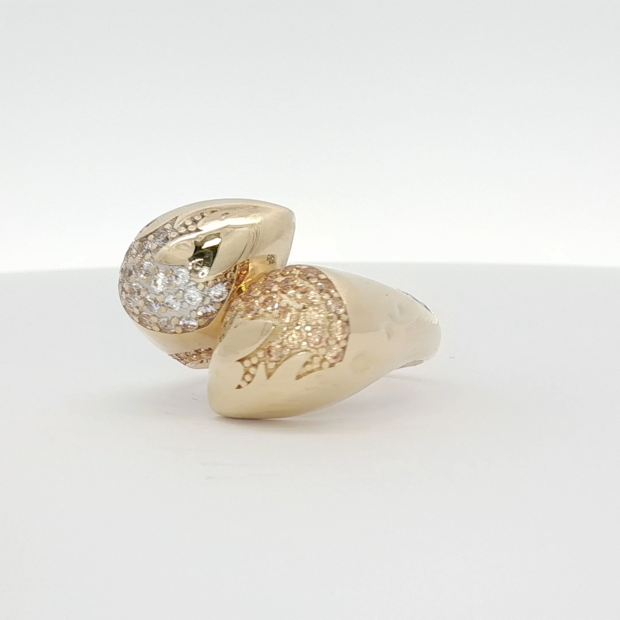 14K yellow gold free-form flower bulb ring, elegant jewelry piece with organic floral design and polished finish.