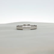 Gold & Beyond Gucci Link Band Ring, elegant jewelry with a polished gold finish and distinctive link design.