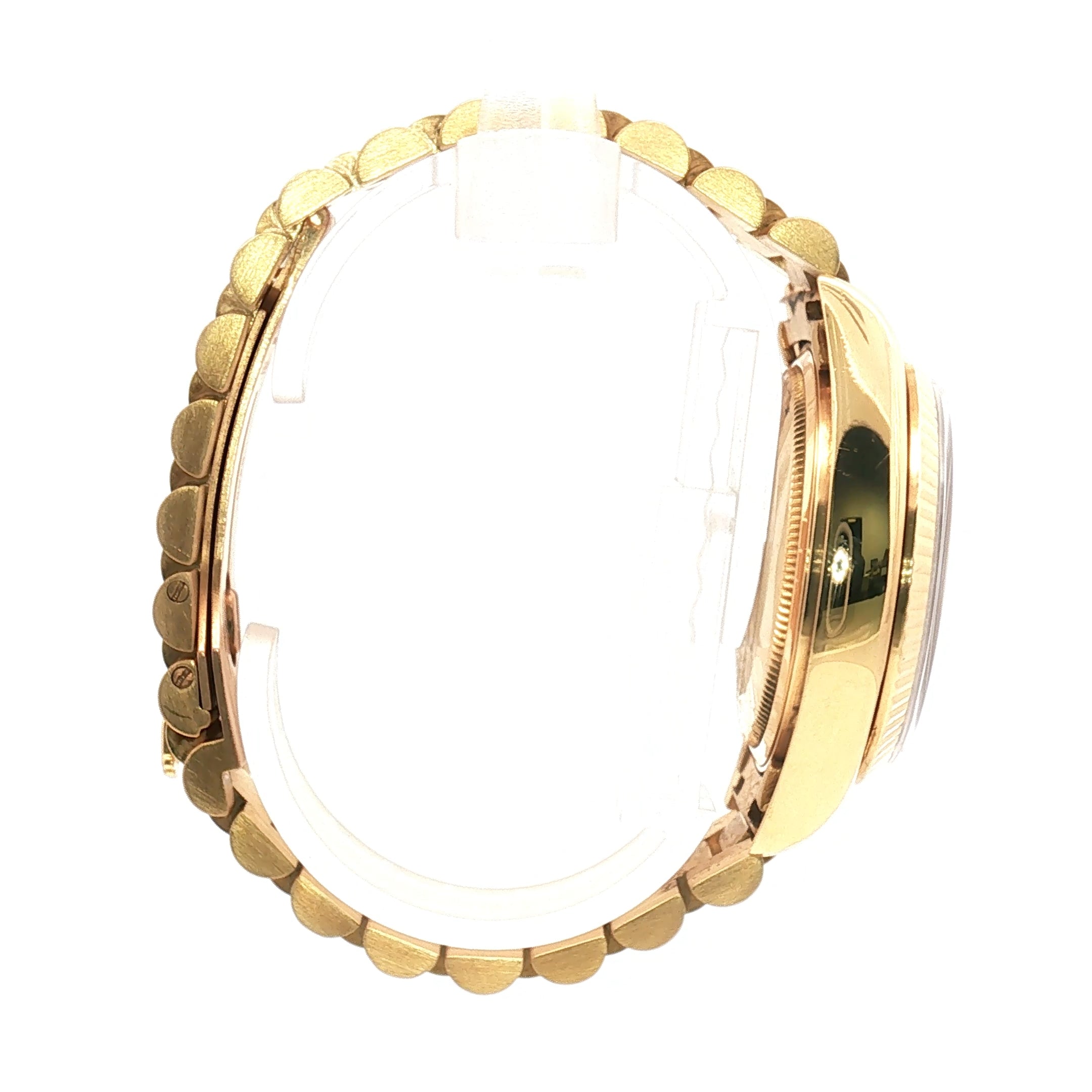 Rolex Day-Date 36 Yellow Gold Black Dial