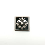 Chrome Hearts open cross signet ring, gold and silver jewelry with detailed cross design, showcasing craftsmanship and bold style.