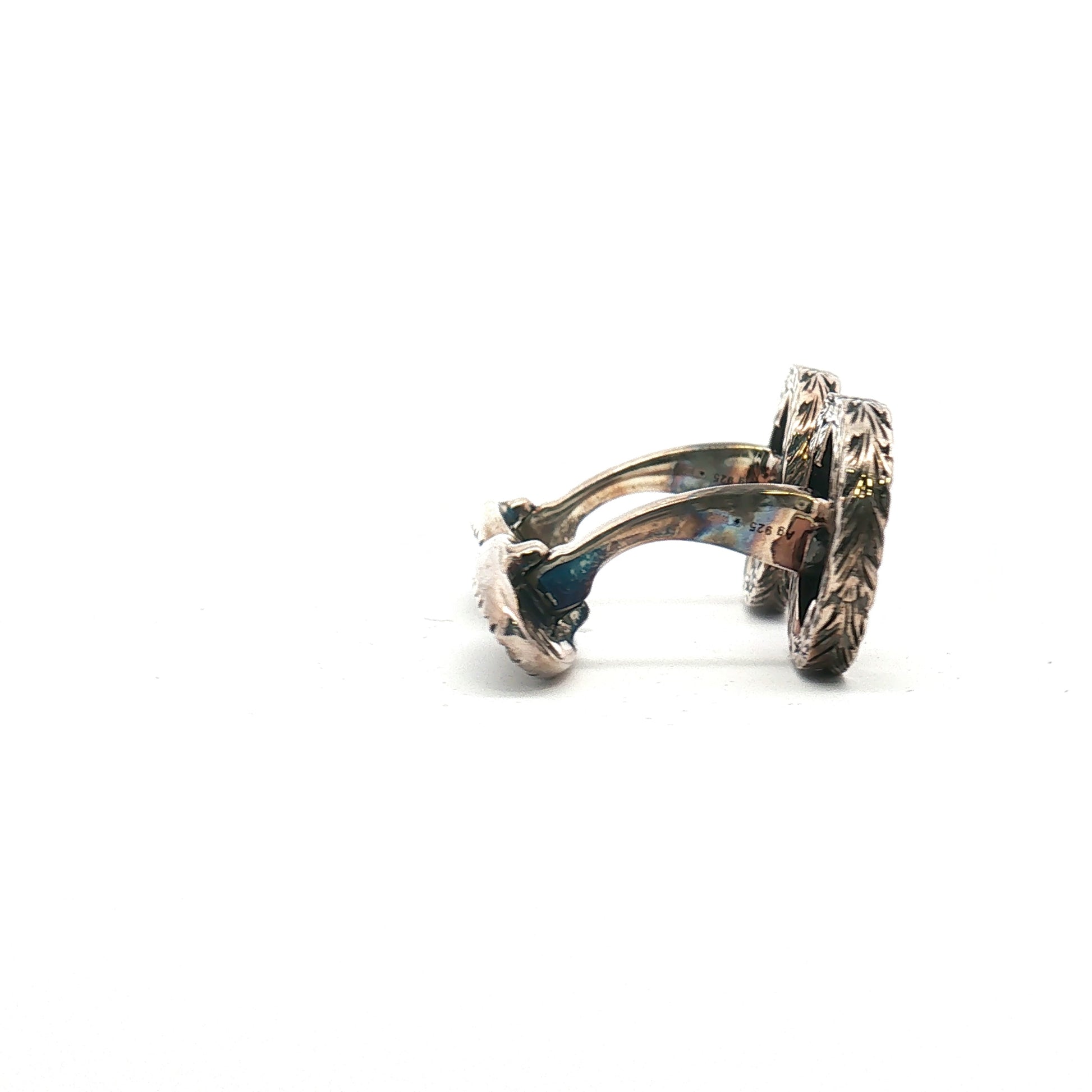 Sterling silver Gucci Interlocking G cufflinks for jewelry, featuring a sleek and stylish design with a polished finish.