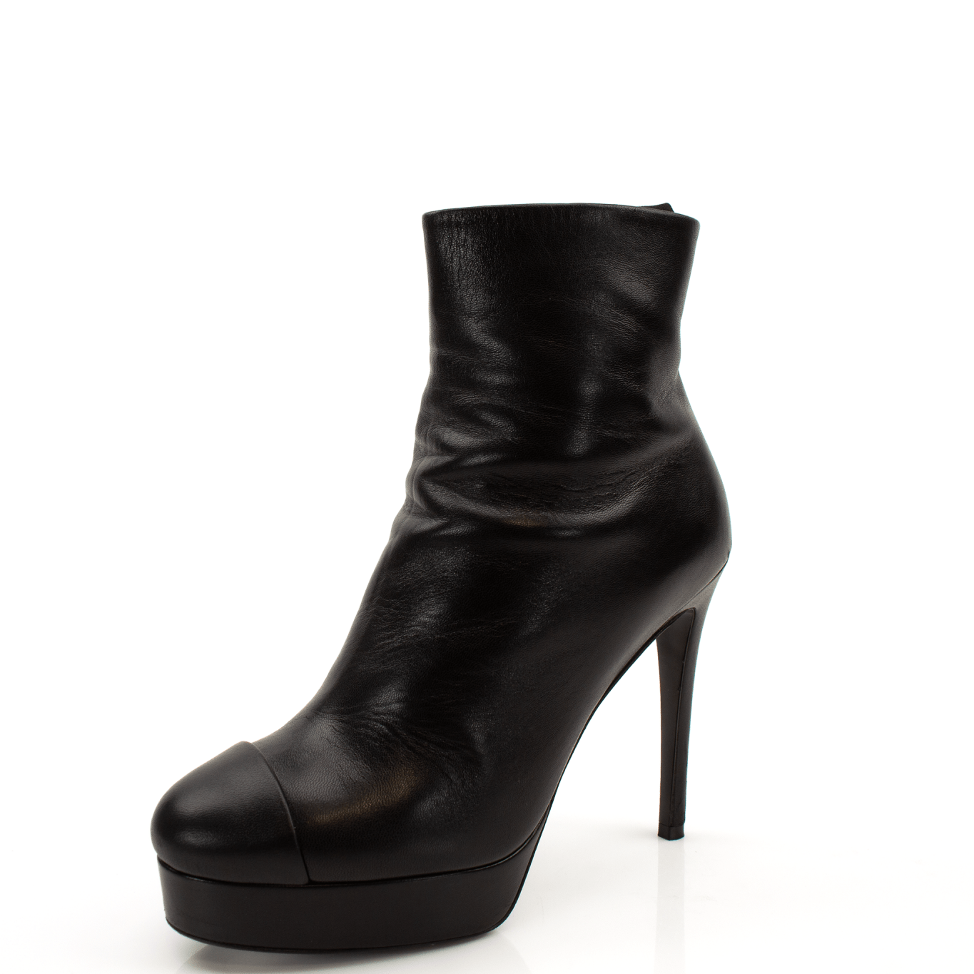 Gold & Beyond Chanel patent leather heels shoes with pointed toes and sleek design, displayed on a neutral background.