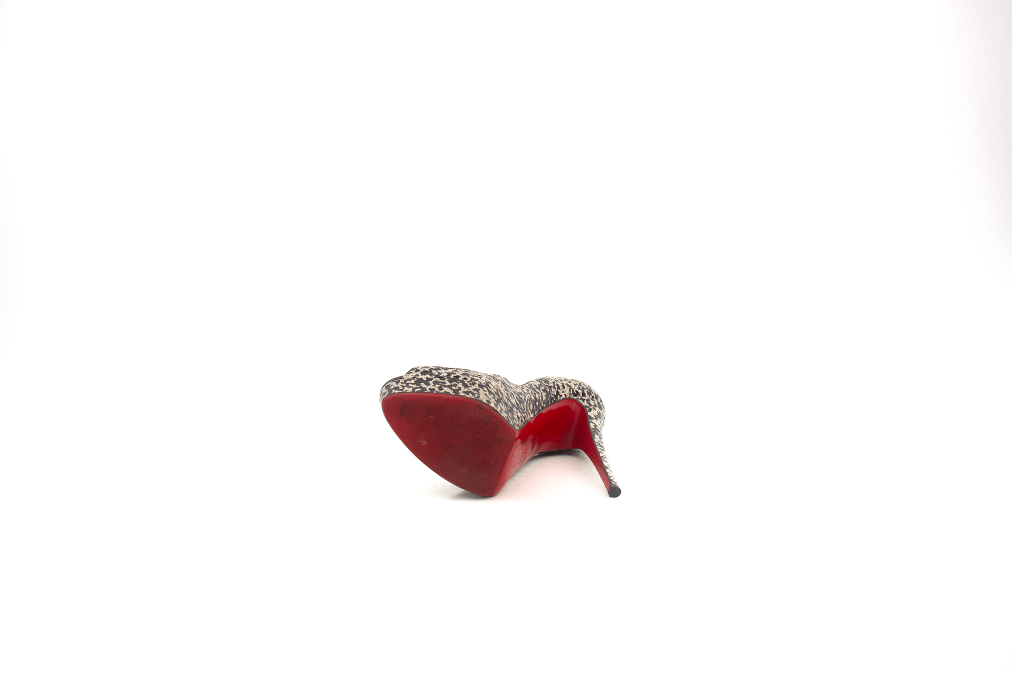 Gold & Beyond Louboutin Lady Peep Heels, elegant black heels with peep-toe design and stylish stiletto heels.