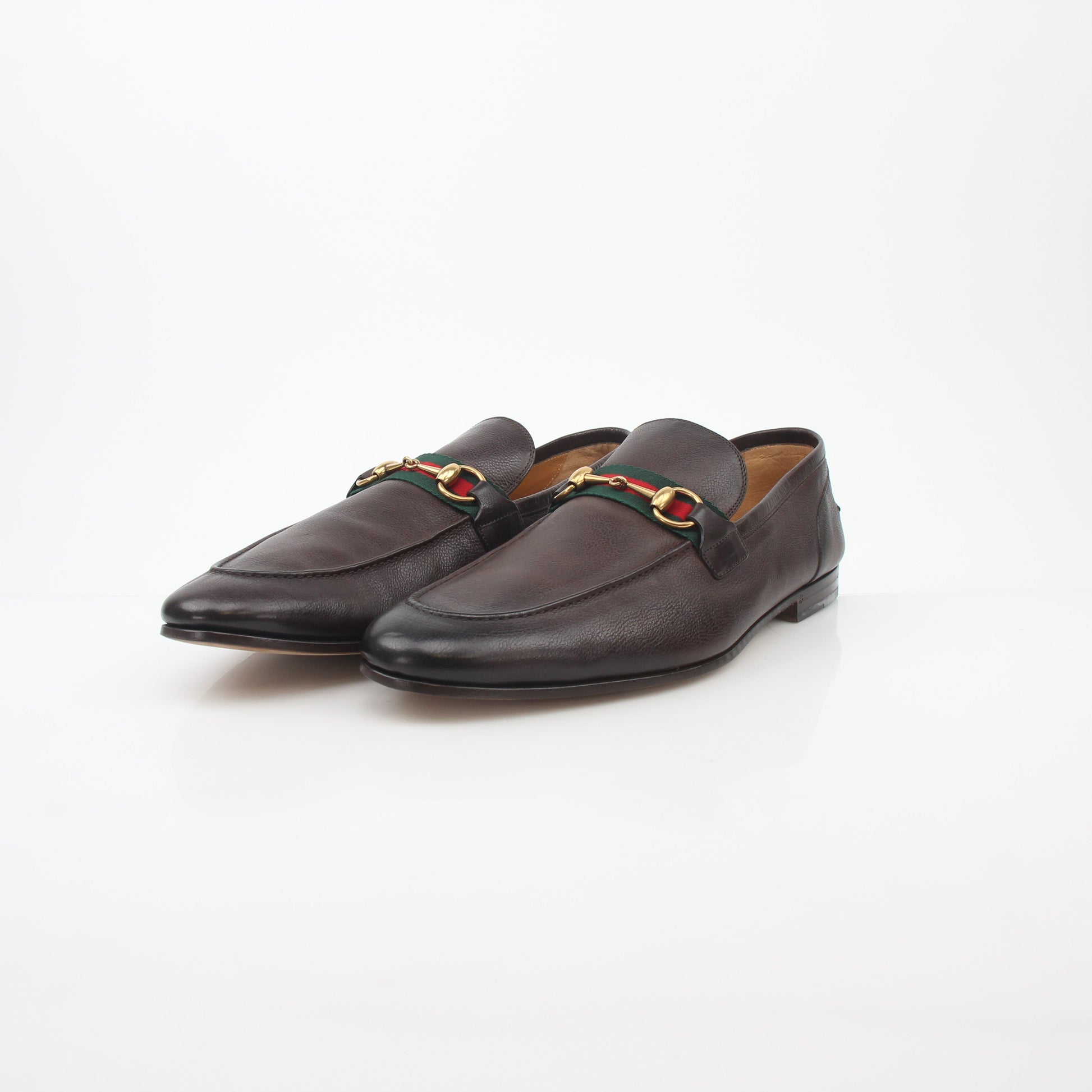 Gucci brown leather horsebit web loafers, stylish men's shoes with classic horsebit detail and sleek leather finish.