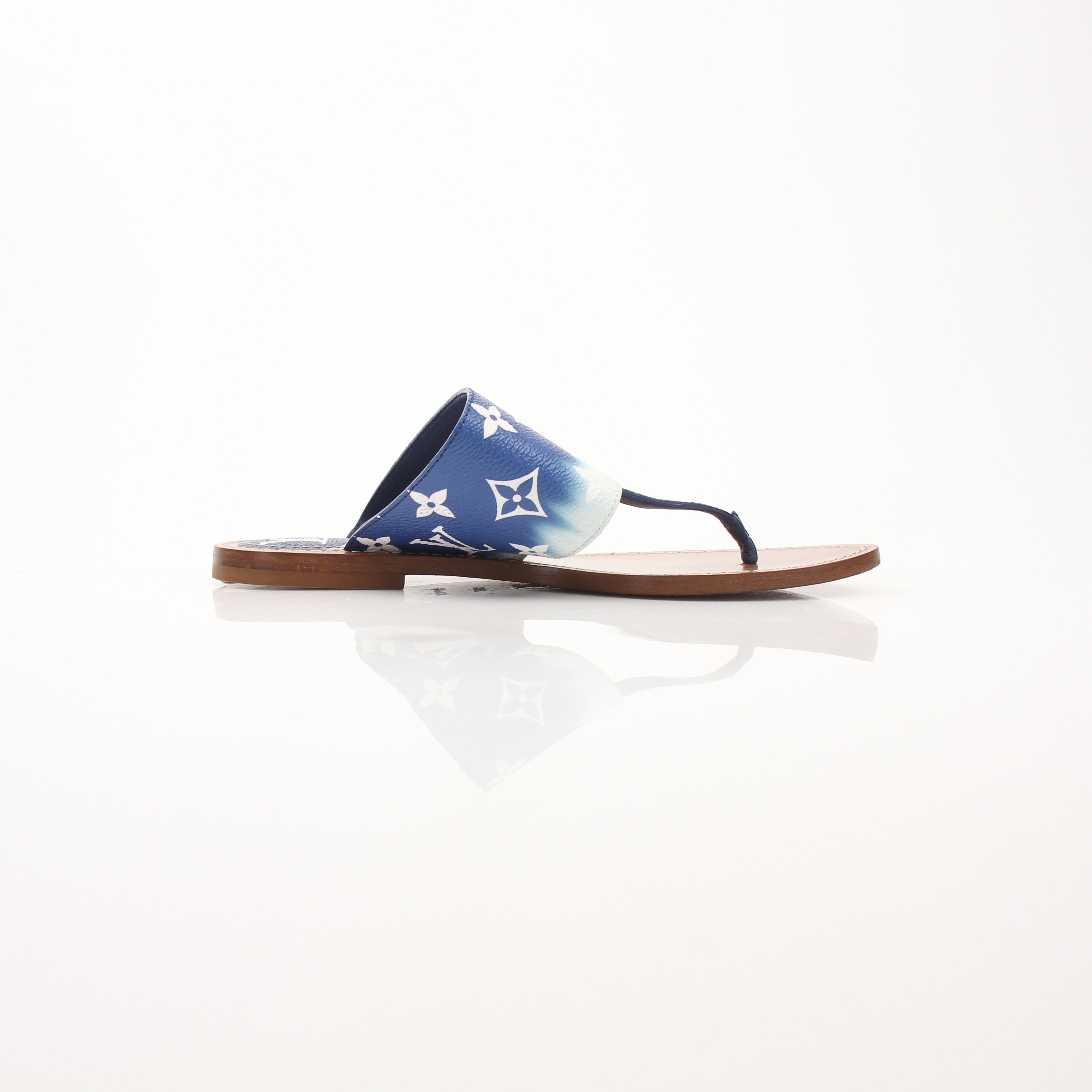 Louis Vuitton Women’s Escale Palma Thong Flat Sandals