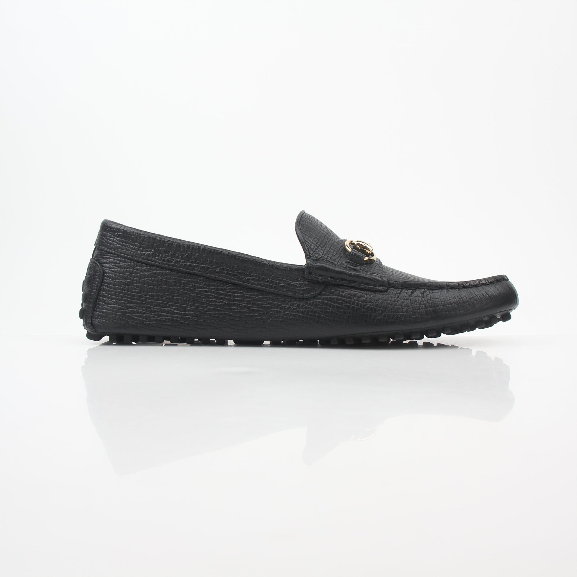 Gucci black leather Ayrton horsebit driving loafers, men's shoes with sleek design and signature horsebit detail.