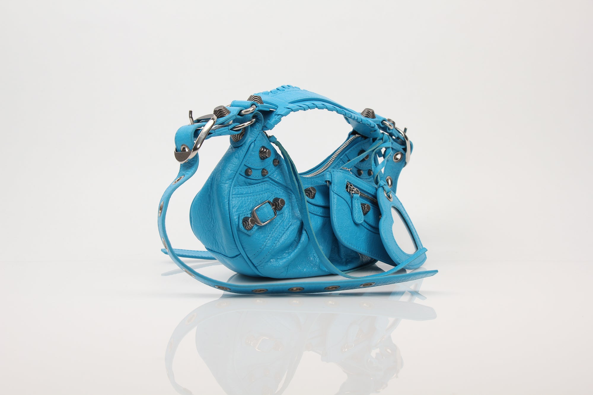 Balenciaga Le Cagole XS in Bright Blue