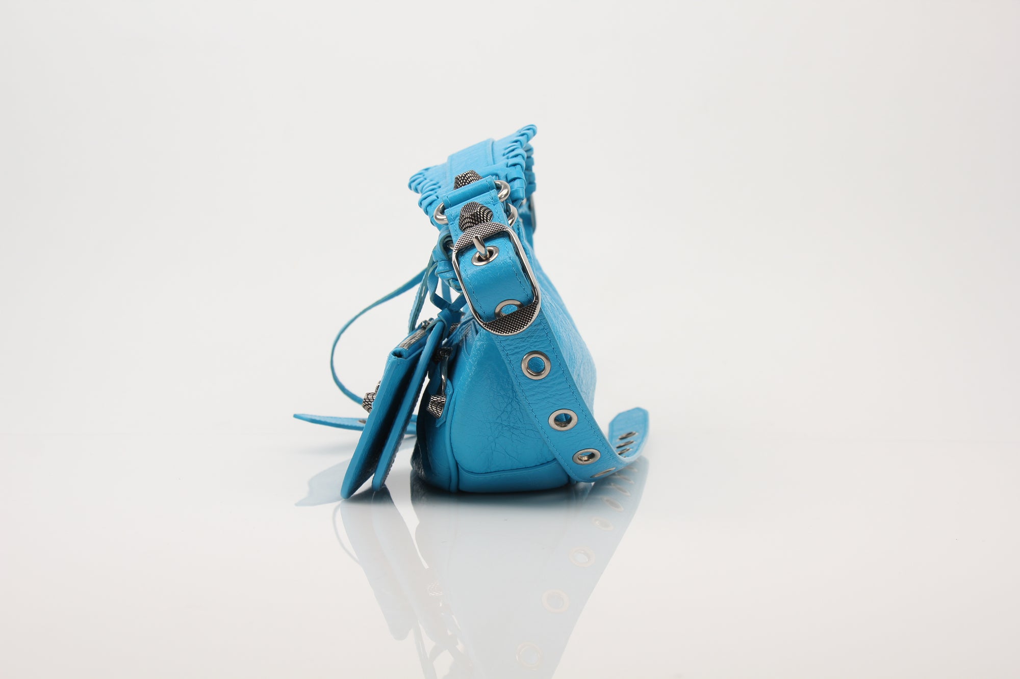 Balenciaga Le Cagole XS in Bright Blue