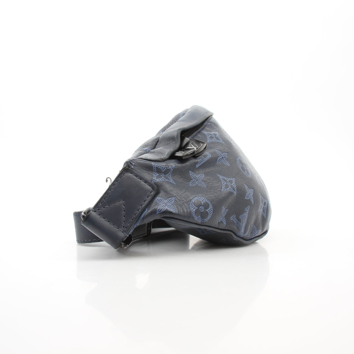 Louis Vuitton Blue Monogram Shadow Discovery Bumbag