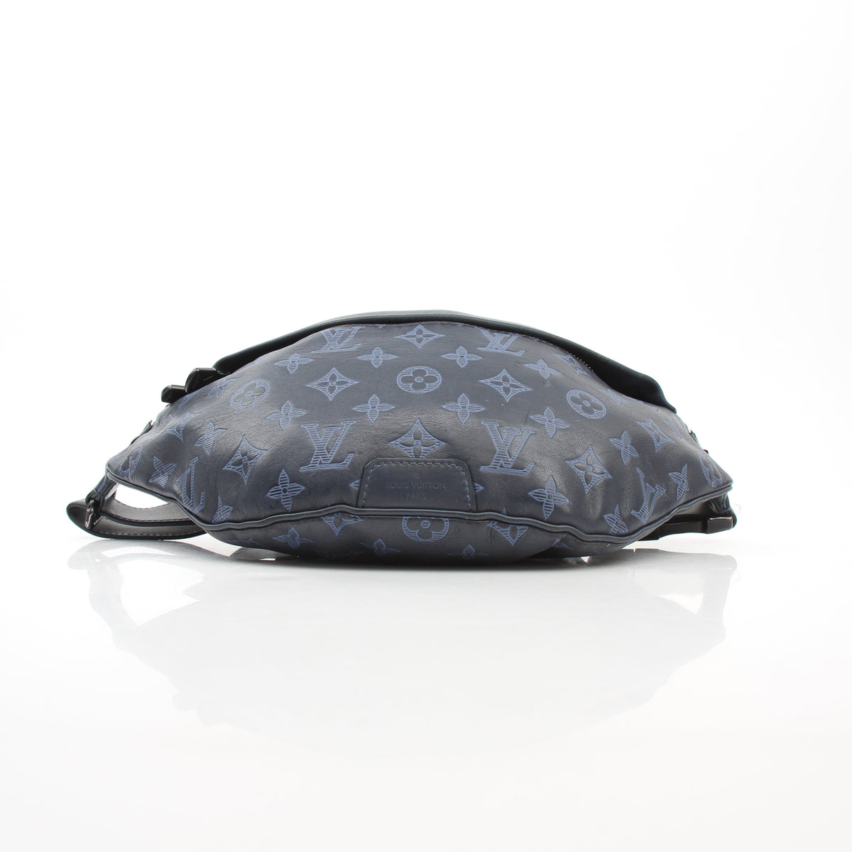 Louis Vuitton Blue Monogram Shadow Discovery Bumbag