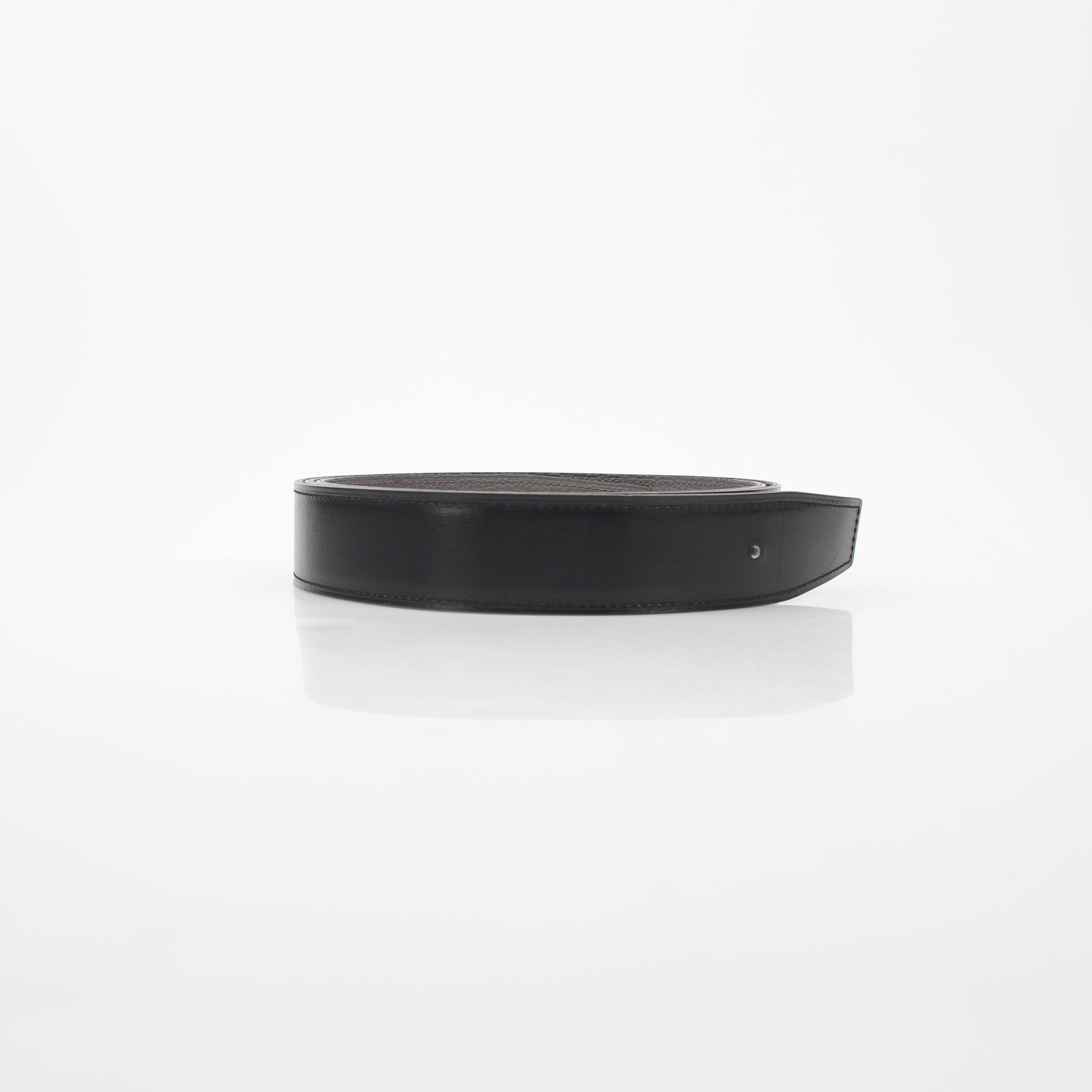 Hermès black and Etoupe reversible leather belt strap for accessories, featuring the Gold & Beyond brand.