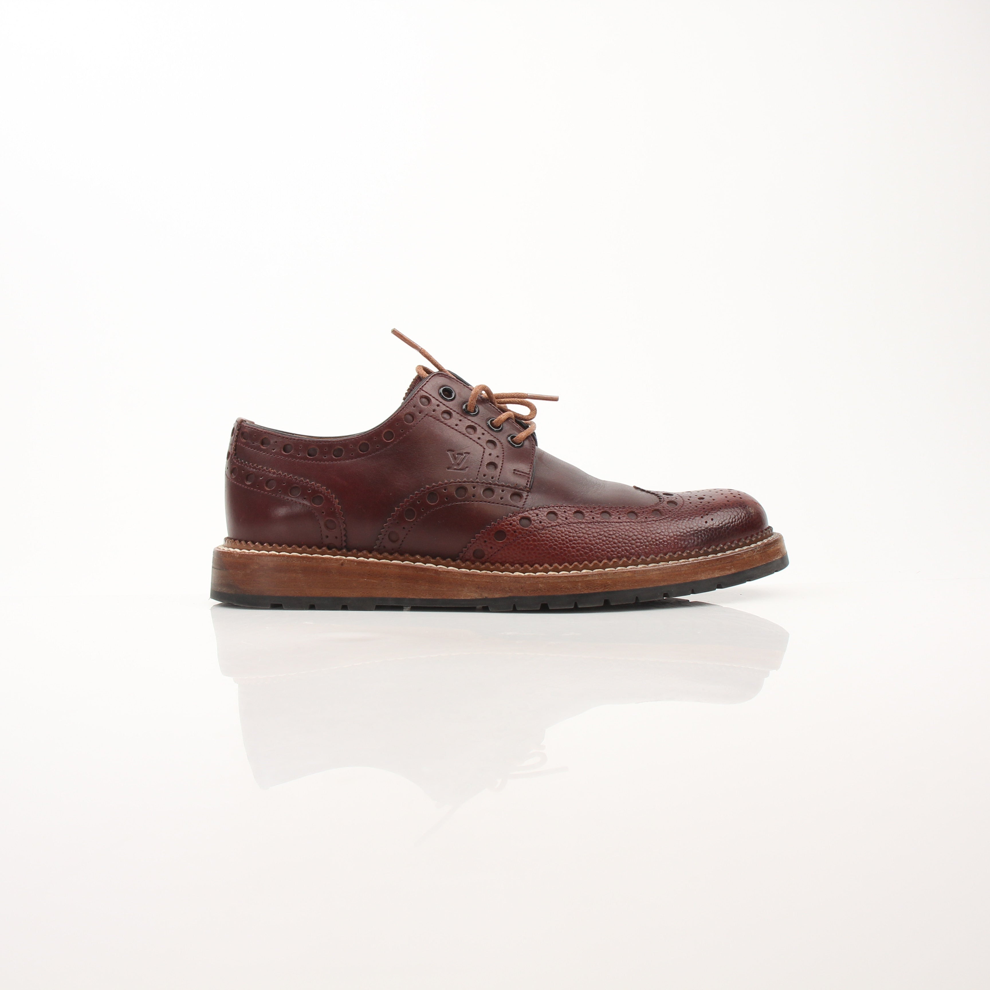 Louis Vuitton Men’s Leather Wingtip Brogue Derby Shoes