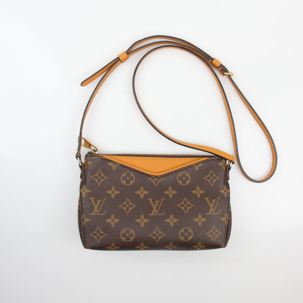 Louis Vuitton Brown Monogram Pallas Clutch