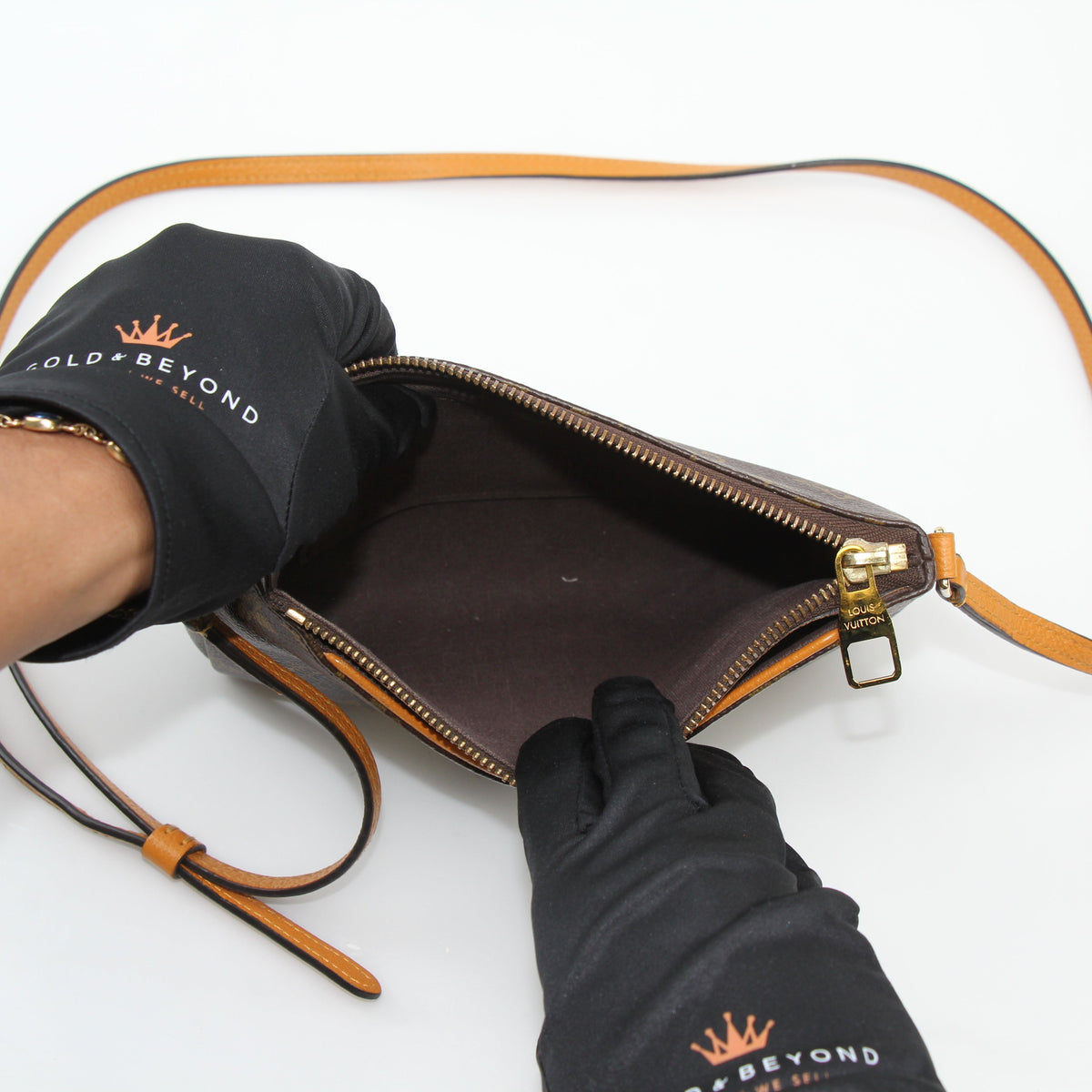 Louis Vuitton Brown Monogram Pallas Clutch