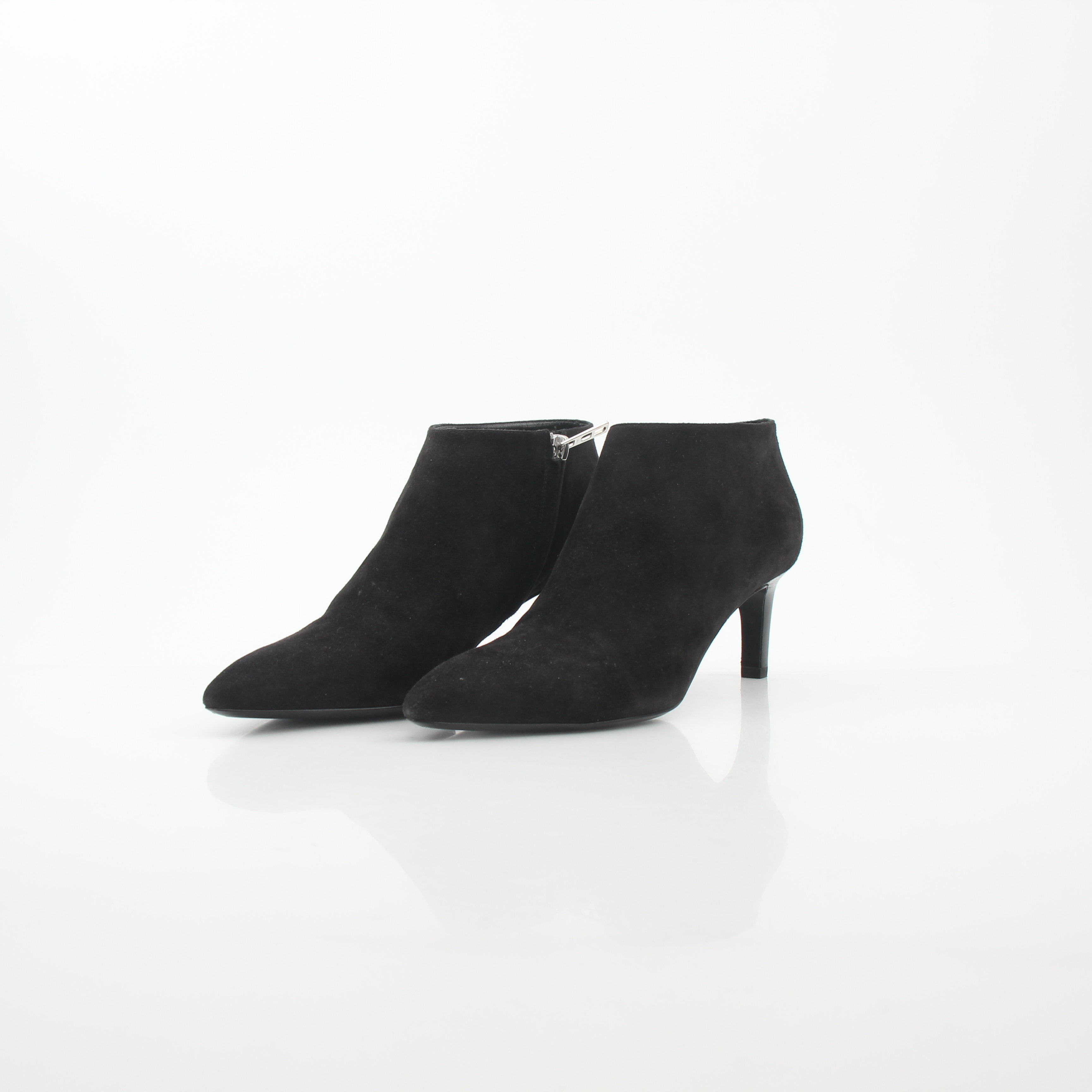 Hermès Black Suede Pointed-Toe Ankle Booties