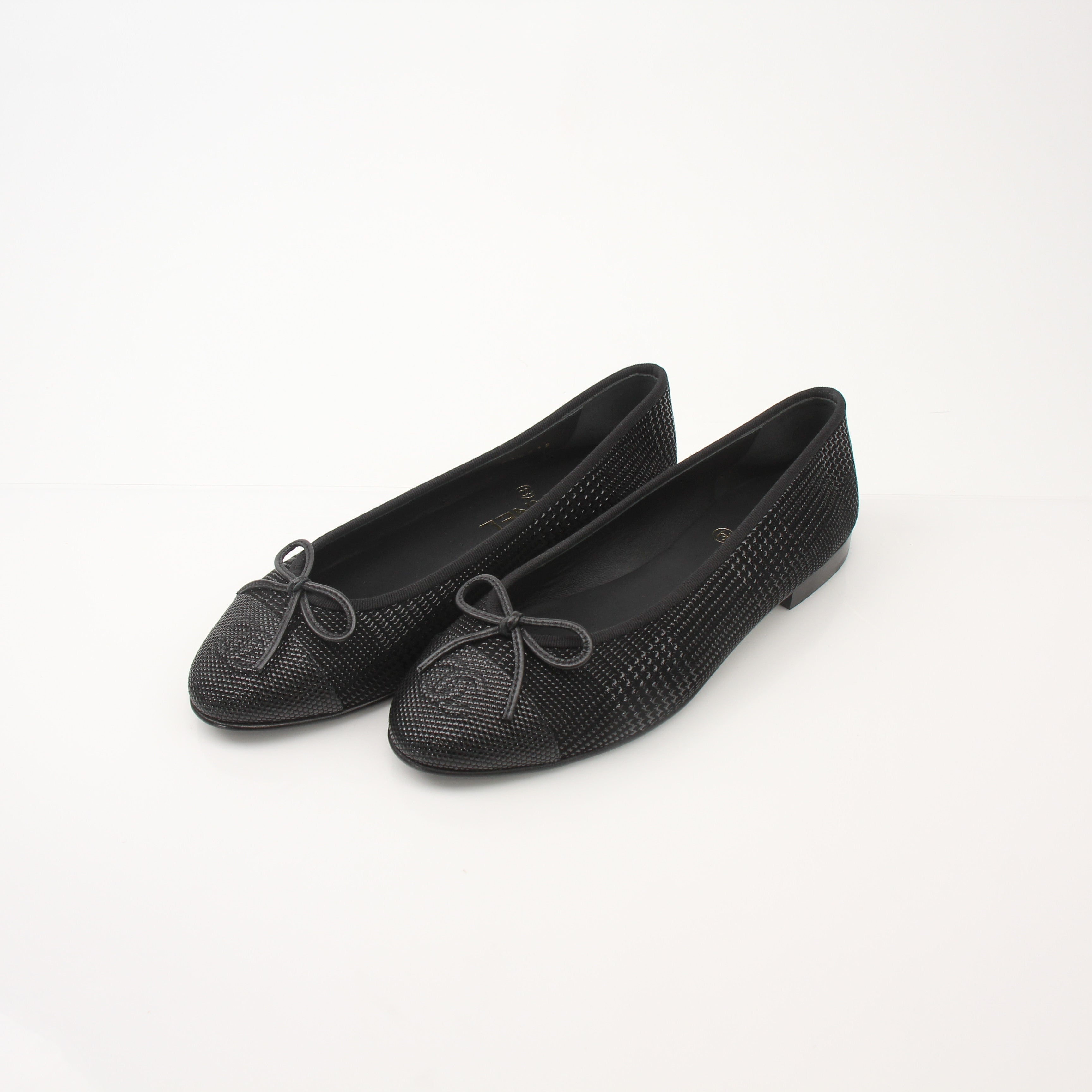 Chanel Women’s Black Textured Cap Toe Bow Ballet Flats