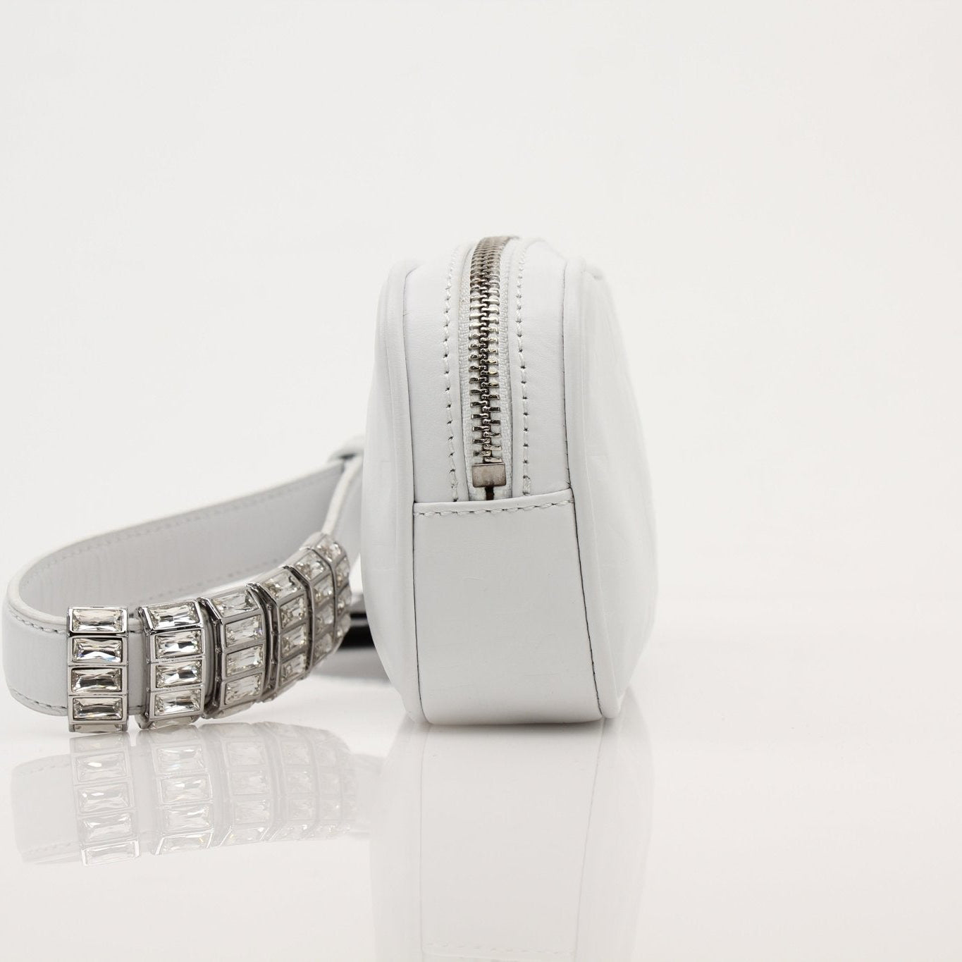 Gold & Beyond Philipp Plein clutch handbag with shining metallic finish and sleek design, perfect for evening carry.