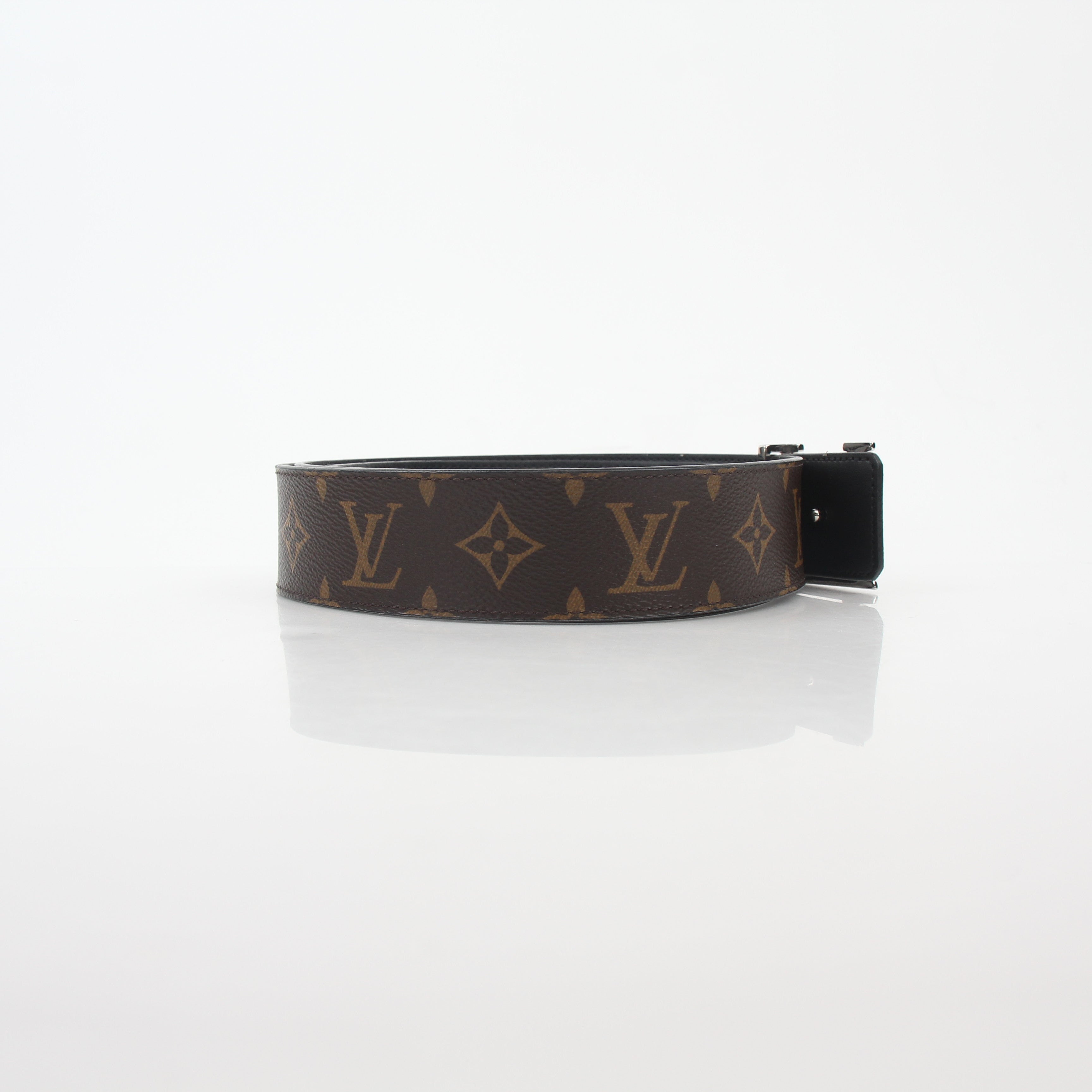 Louis Vuitton Monogram LV Initiales 40MM Reversible Belt
