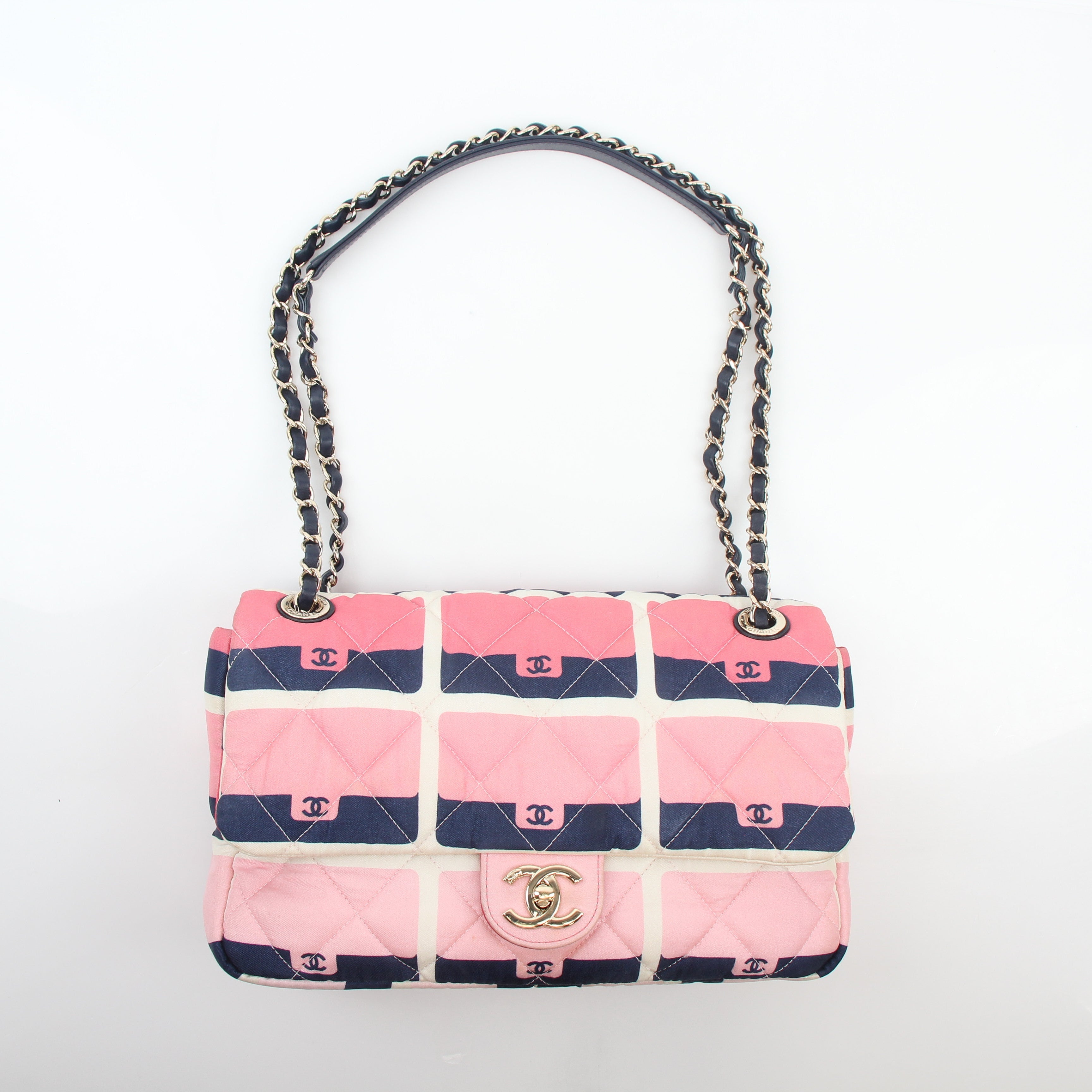 Chanel Pink CC Logo Matelassé Print Jumbo Flap Shoulder Bag