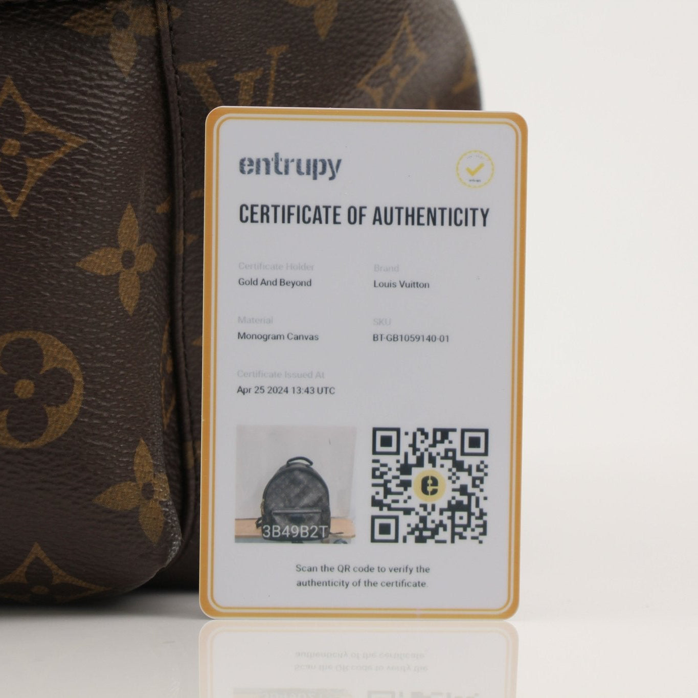 Louis Vuitton Palm Springs MM backpack in monogram canvas, gold hardware, and adjustable straps, ideal for travel and everyday use.