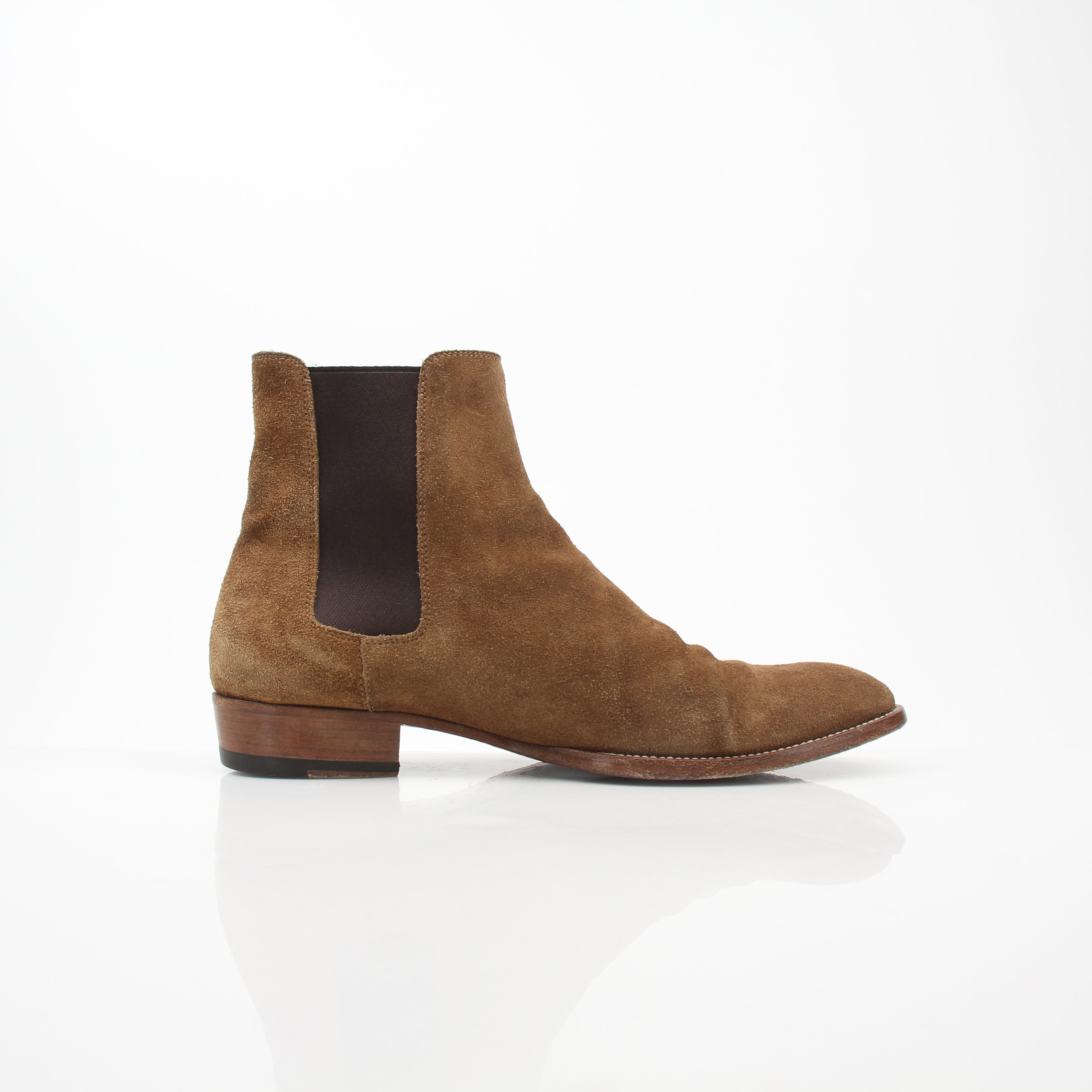 Saint Laurent Men’s Wyatt 30 Suede Chelsea Boots