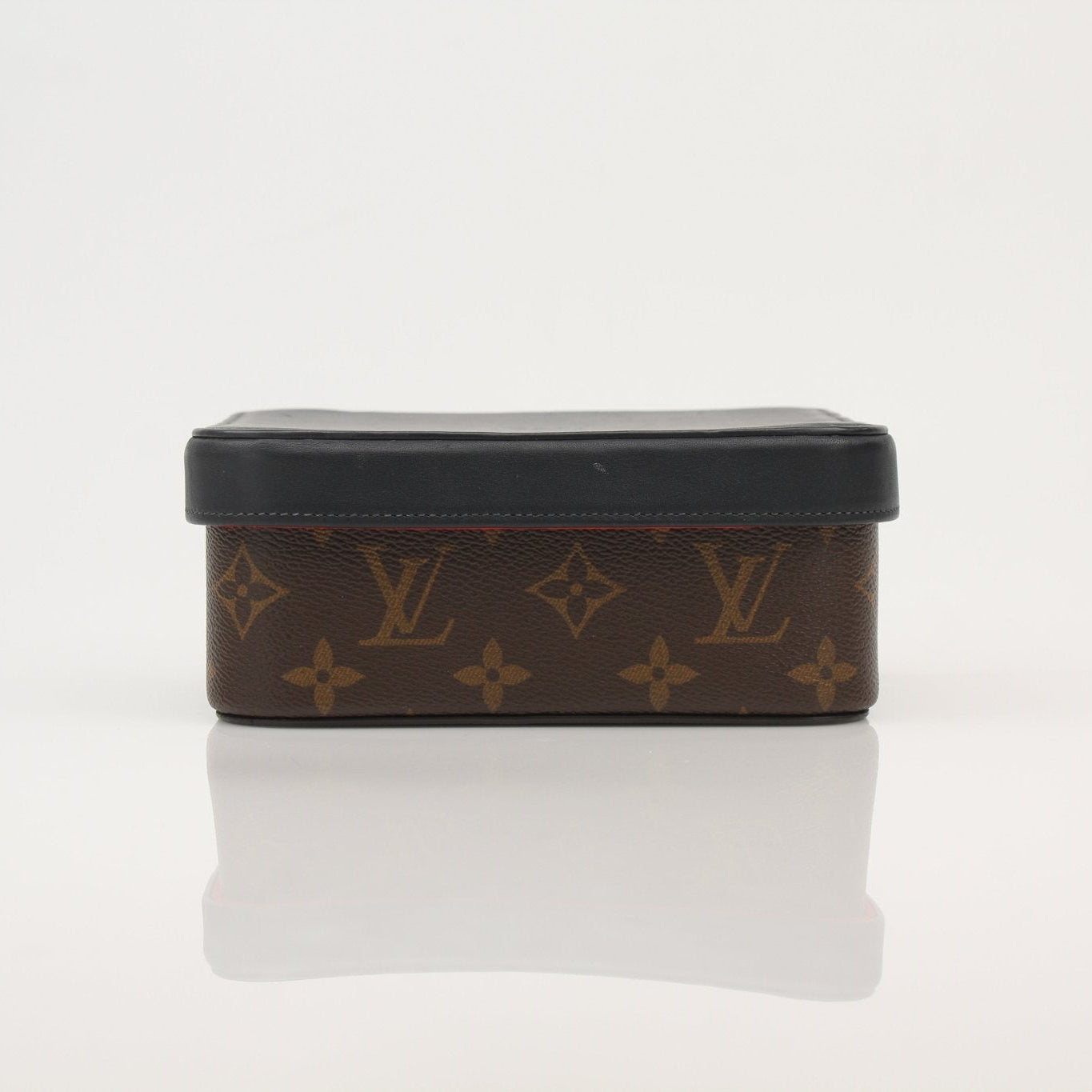 Gold & Beyond Louis Vuitton Camille Box accessory with elegant design, showcasing luxurious details and high-quality craftsmanship.