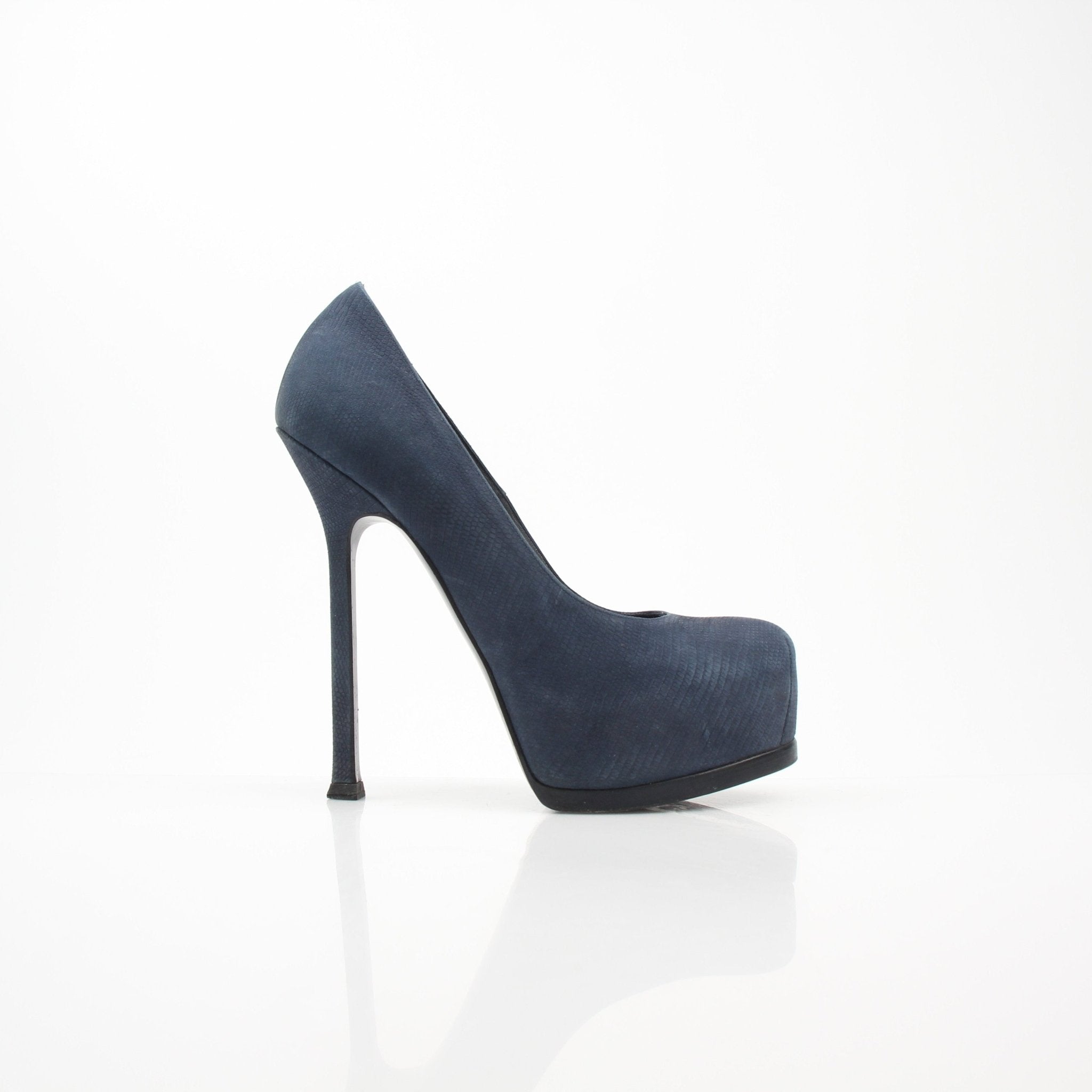 Gold & Beyond Saint Laurent Tribute Two navy suede platform heels with chunky heels and sleek design.