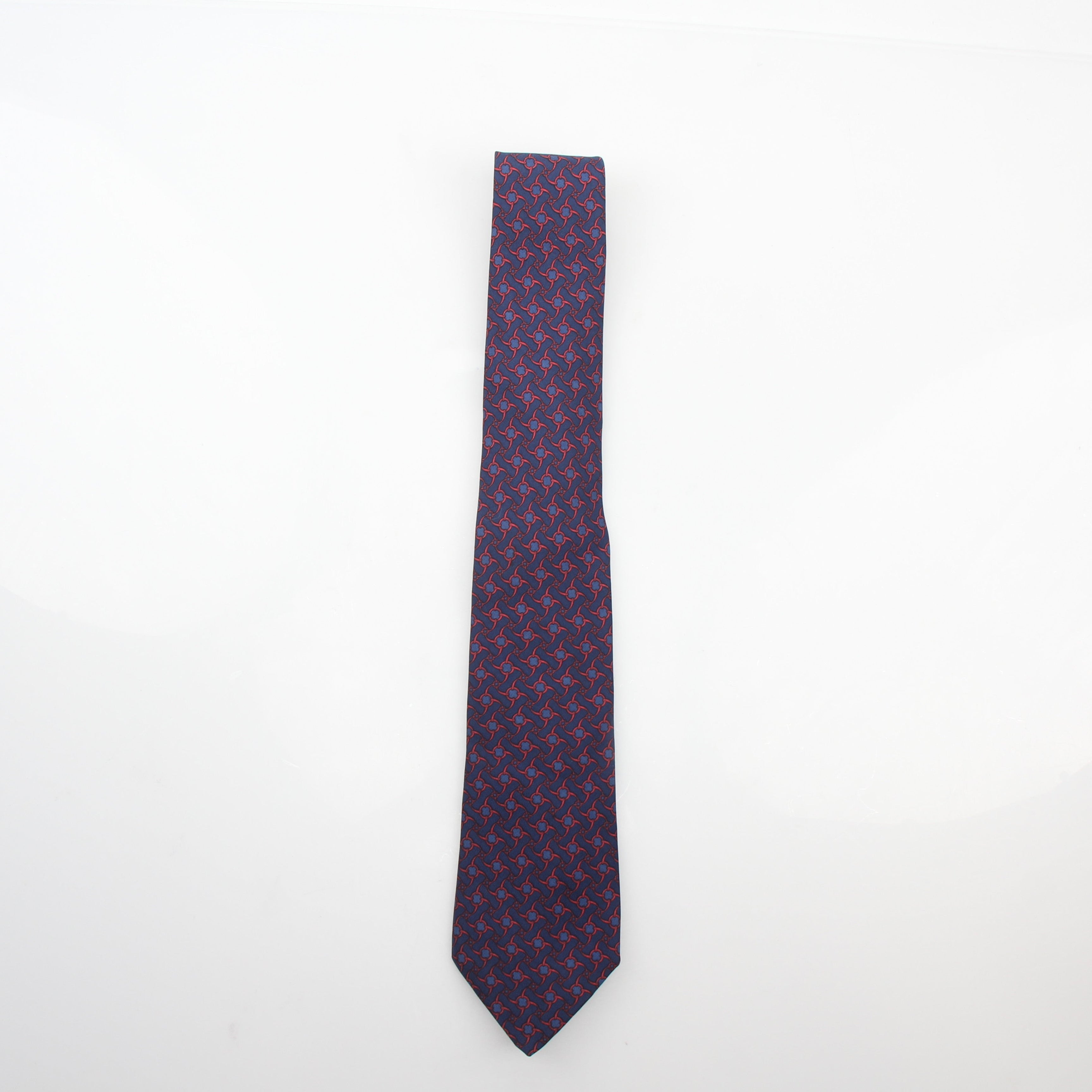 Hermès Red Blue Chain Print Silk Neck Tie