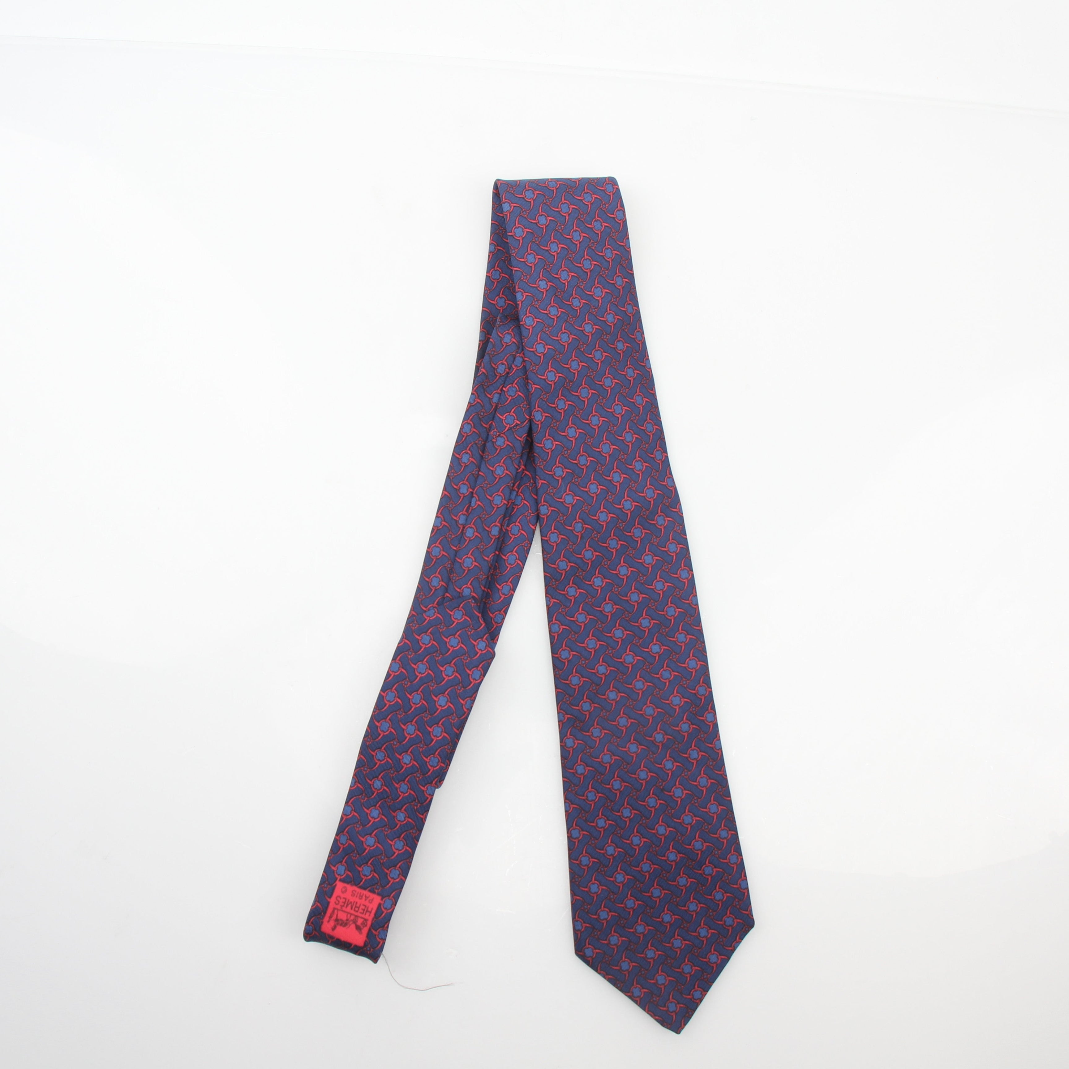 Hermès Red Blue Chain Print Silk Neck Tie