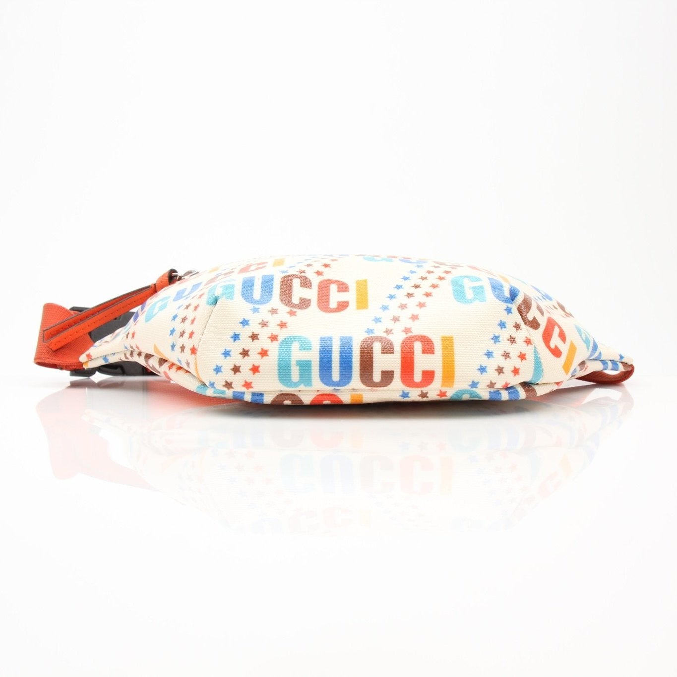 Gold & Beyond Gucci logo print belt bag handbag with adjustable strap and signature design, perfect for stylish carrying.