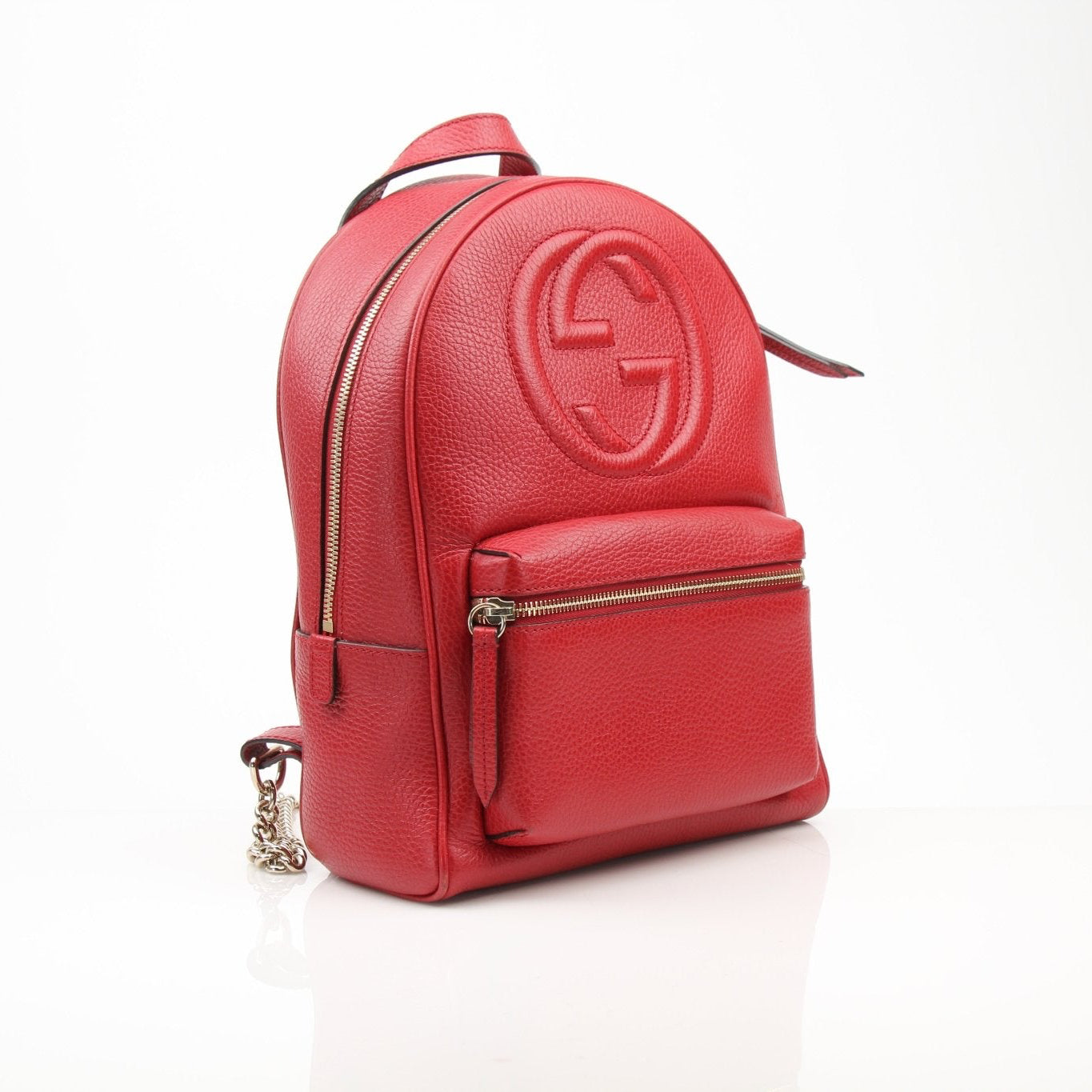 Gold & Beyond Gucci Soho Chain Backpack, stylish travel bag with signature gold chain and black leather details.