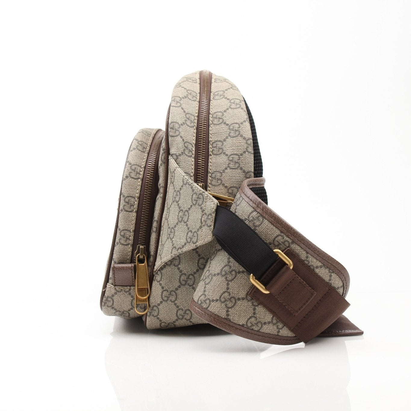 Gold & Beyond Gucci GG Ophidia belt bag handbag with signature pattern and adjustable strap, stylish and compact accessory.