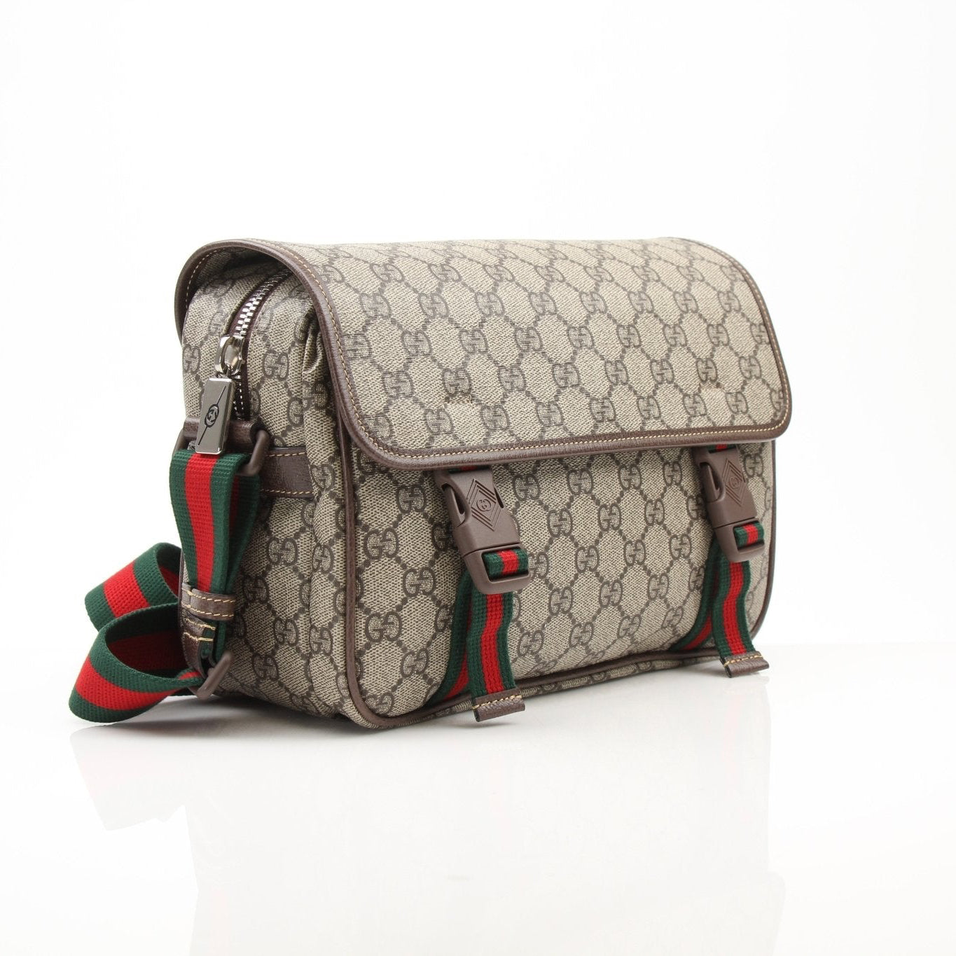 Gucci GG Supreme Messenger Bag handbag with gold-tone hardware and adjustable strap, featuring iconic monogram canvas.