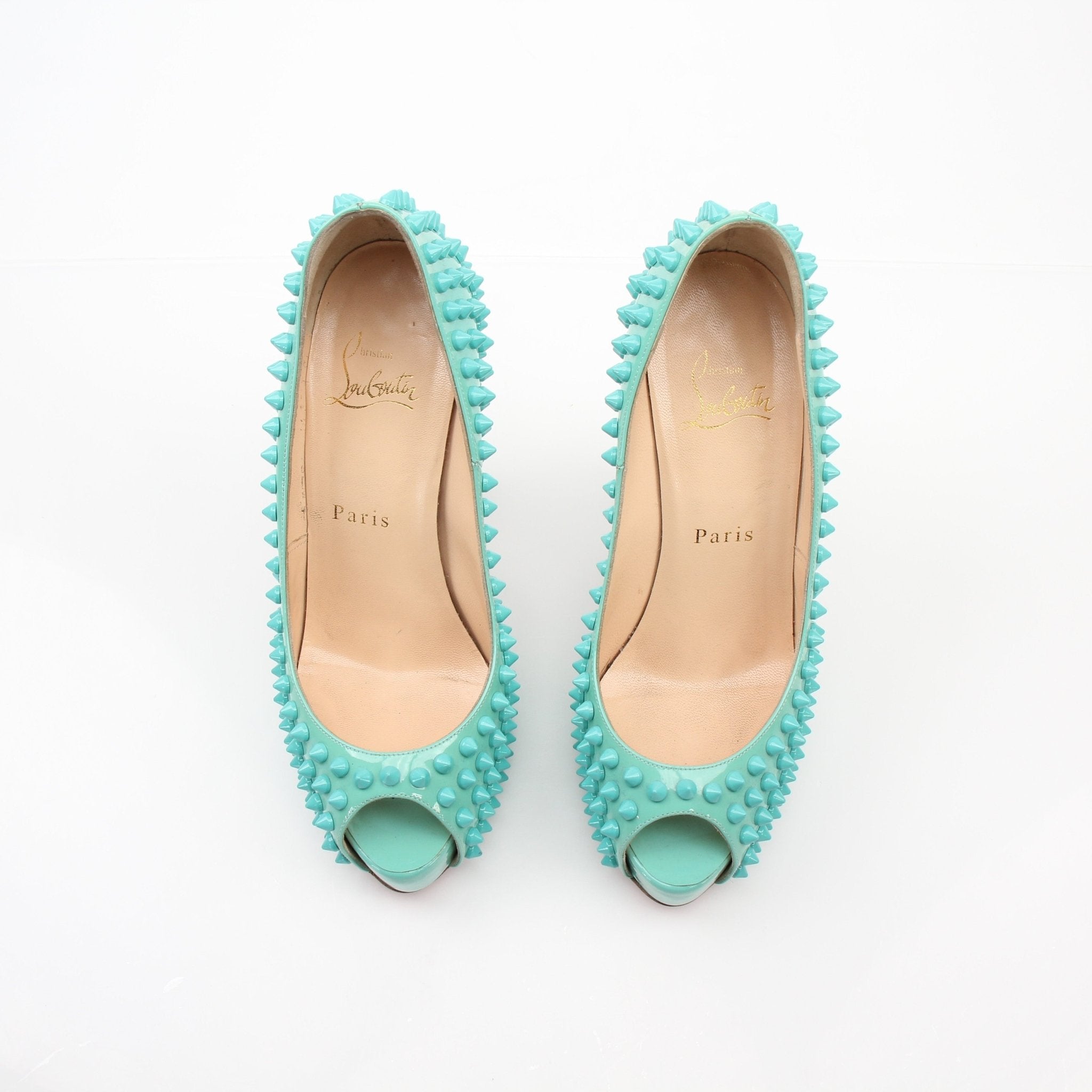 Christian Louboutin Very Privé Spikes Pumps