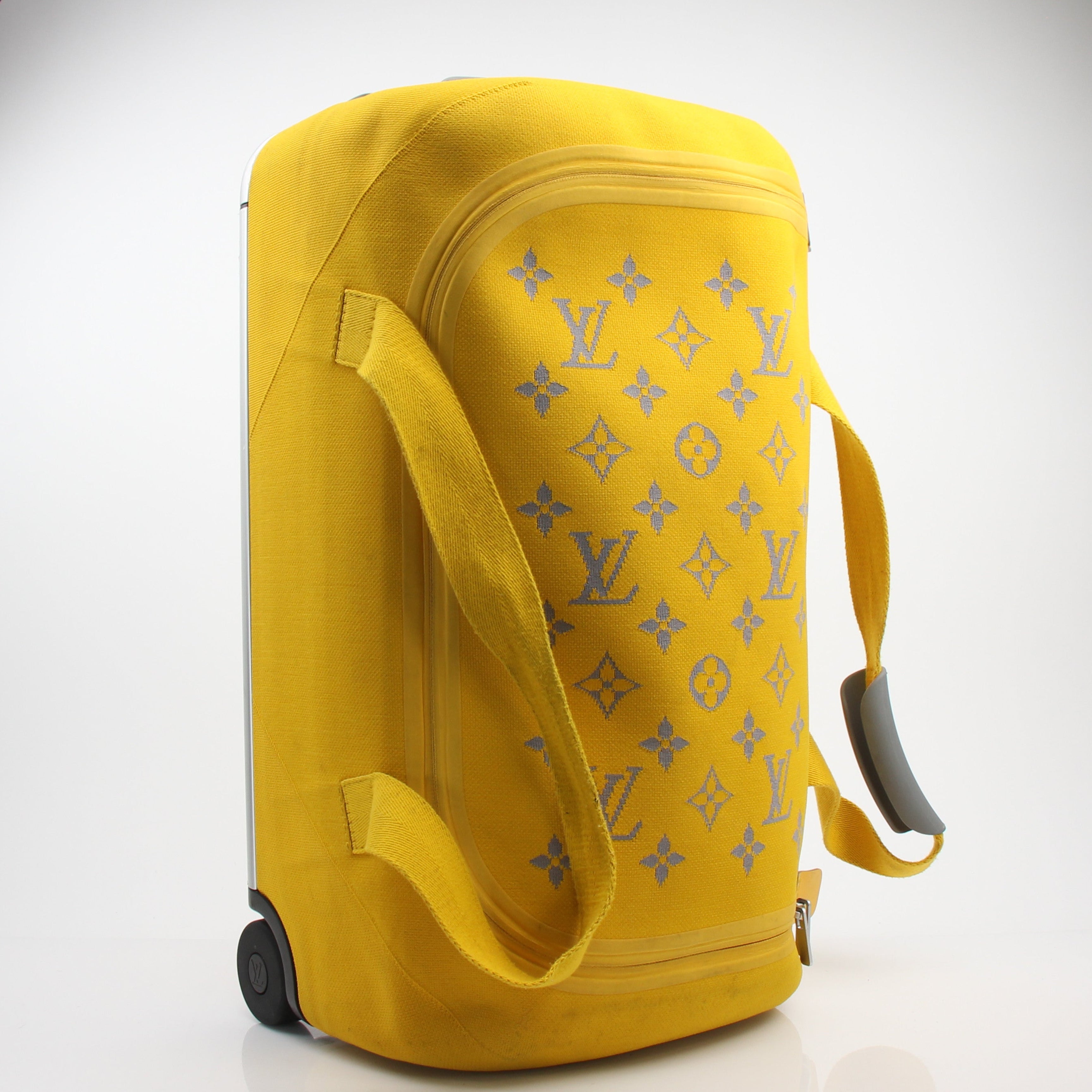 Louis Vuitton Horizon Soft 55 Yellow Monogram Knit Rolling Luggage