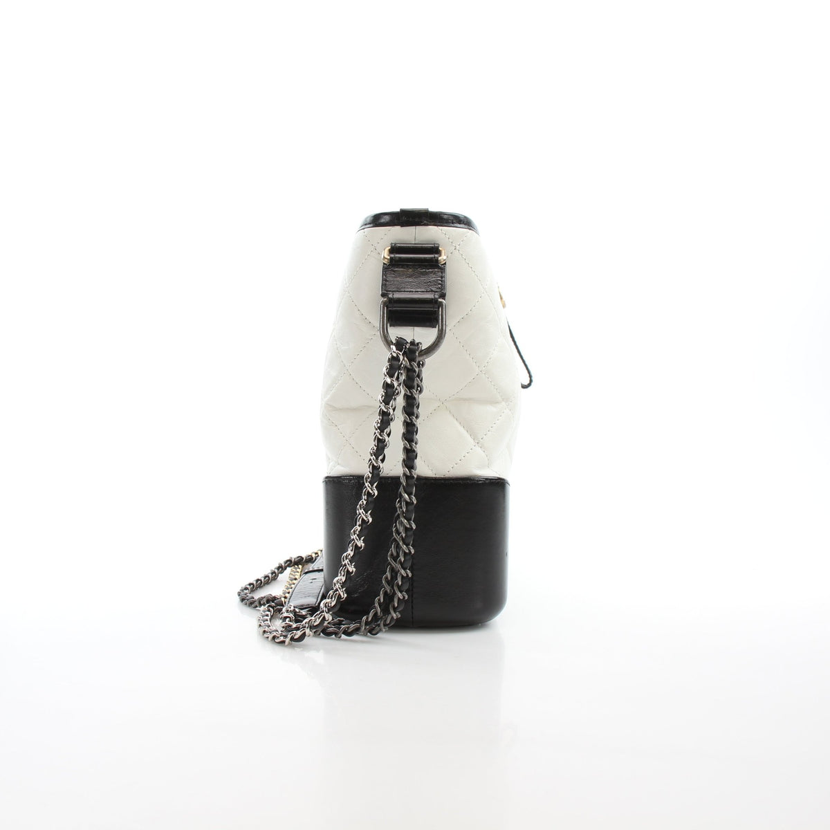 White leather Chanel Gabrielle Medium Hobo Bag with gold hardware, featuring a soft, slouchy silhouette and stylish shoulder strap.