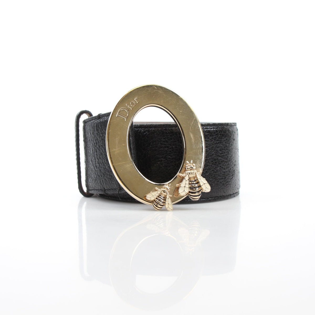 Black grained calfskin leather Christian Dior Cause Bee oval buckle belt handbag with gold accents, stylish and elegant accessory.