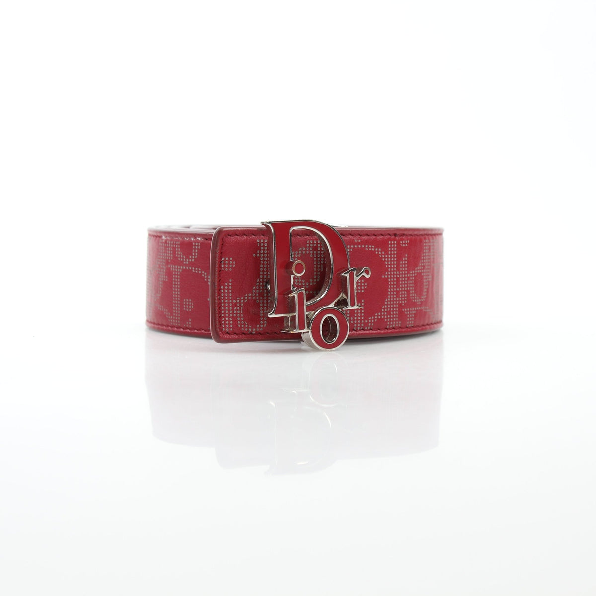 Christian Dior World Tour Oblique Galaxy reversible belt in red calfskin leather with gold accents, showcasing a stylish accessories design.