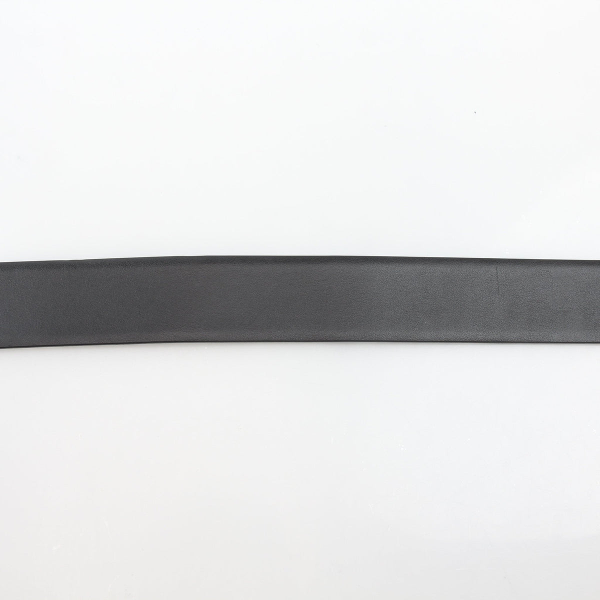Versace men's Medusa Barocco Istante reversible belt in black and white calfskin leather, showcasing the iconic Medusa buckle.