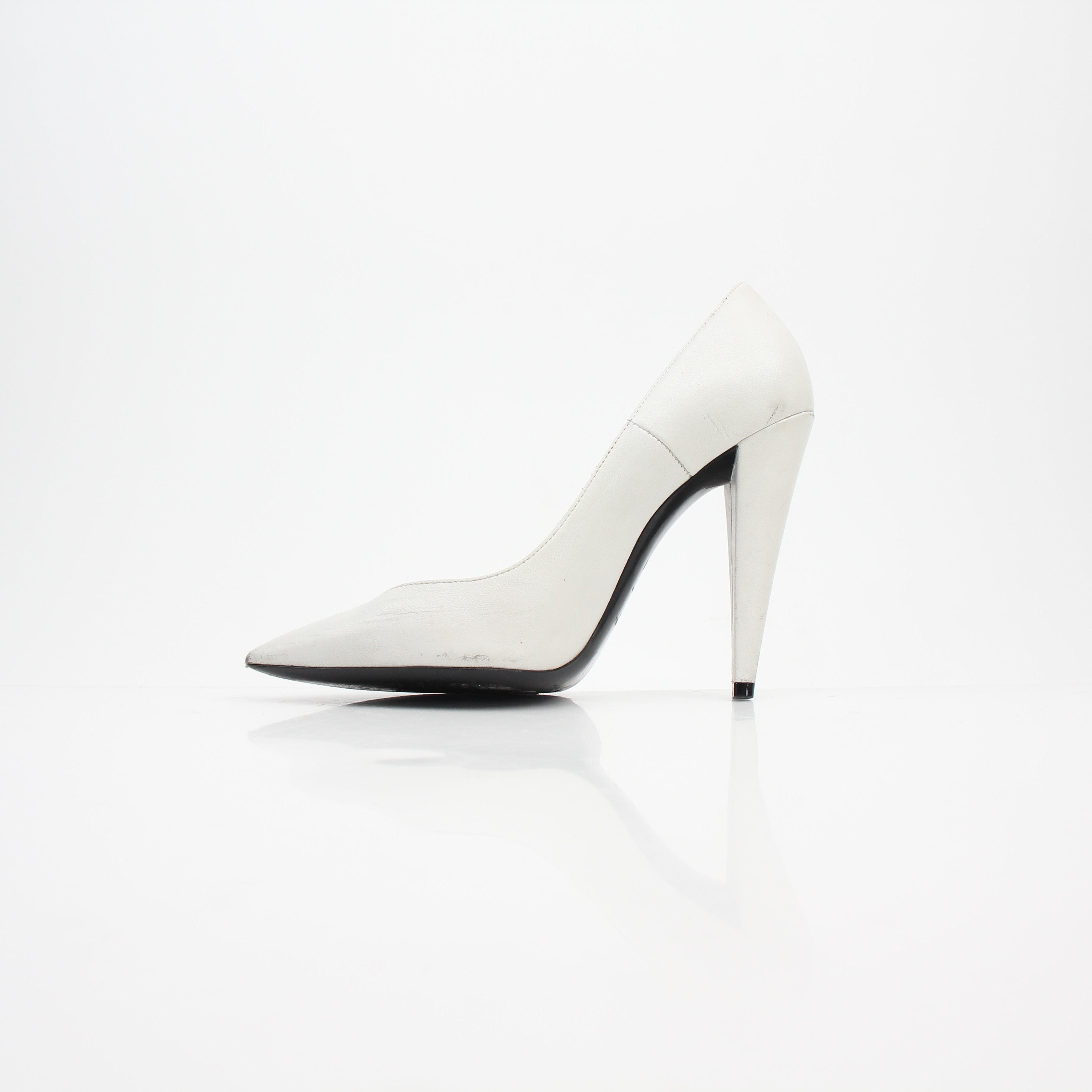 Saint Laurent Zoe Pointed Toe Leather Heels
