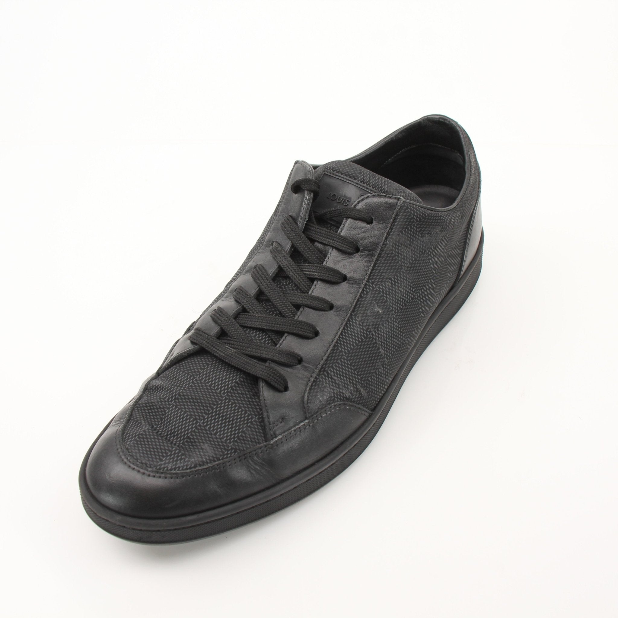 Louis Vuitton Off Shore sneaker in stylish shoes by Gold & Beyond, featuring a sleek design and premium materials.