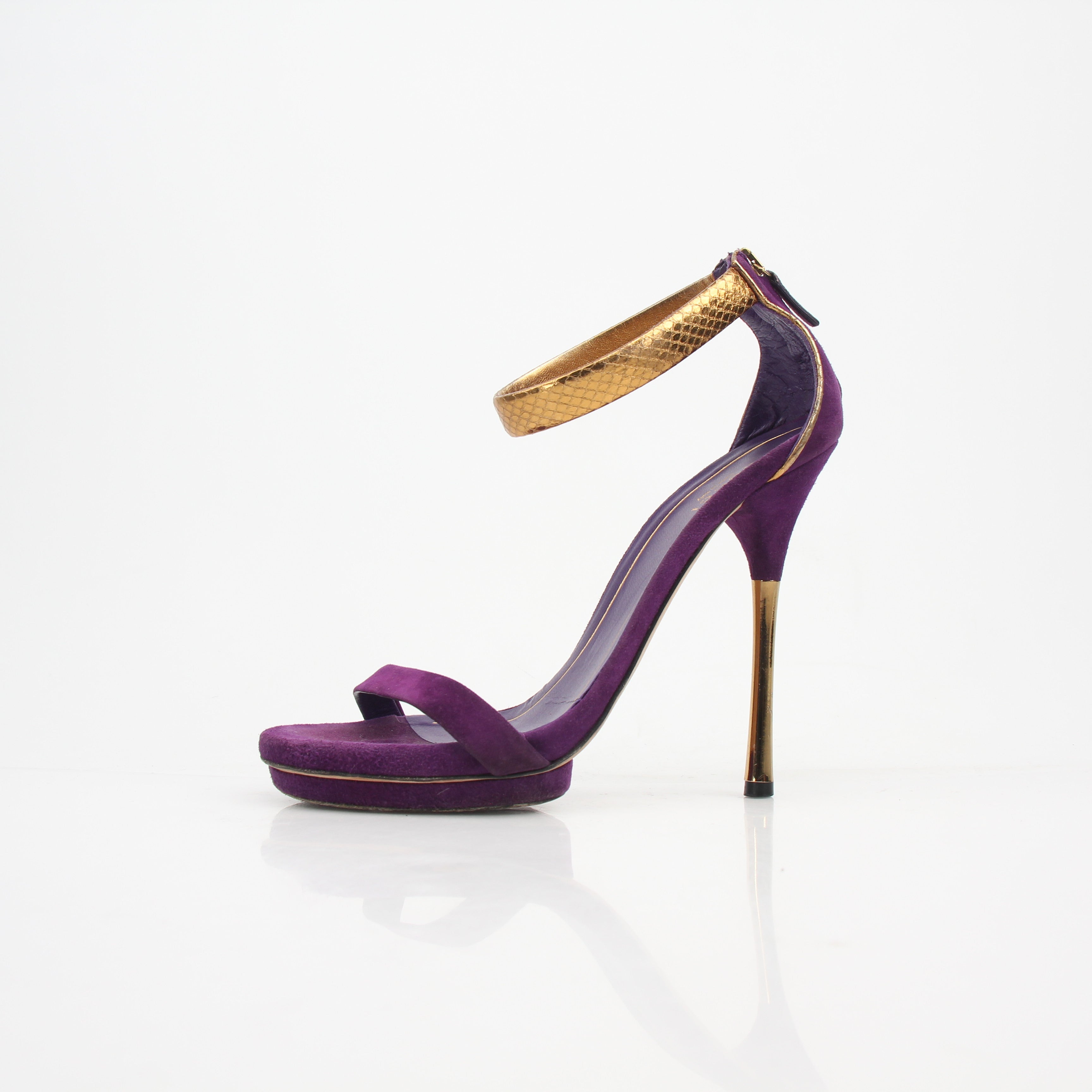 Gucci Kellis Ankle Strap Sandals