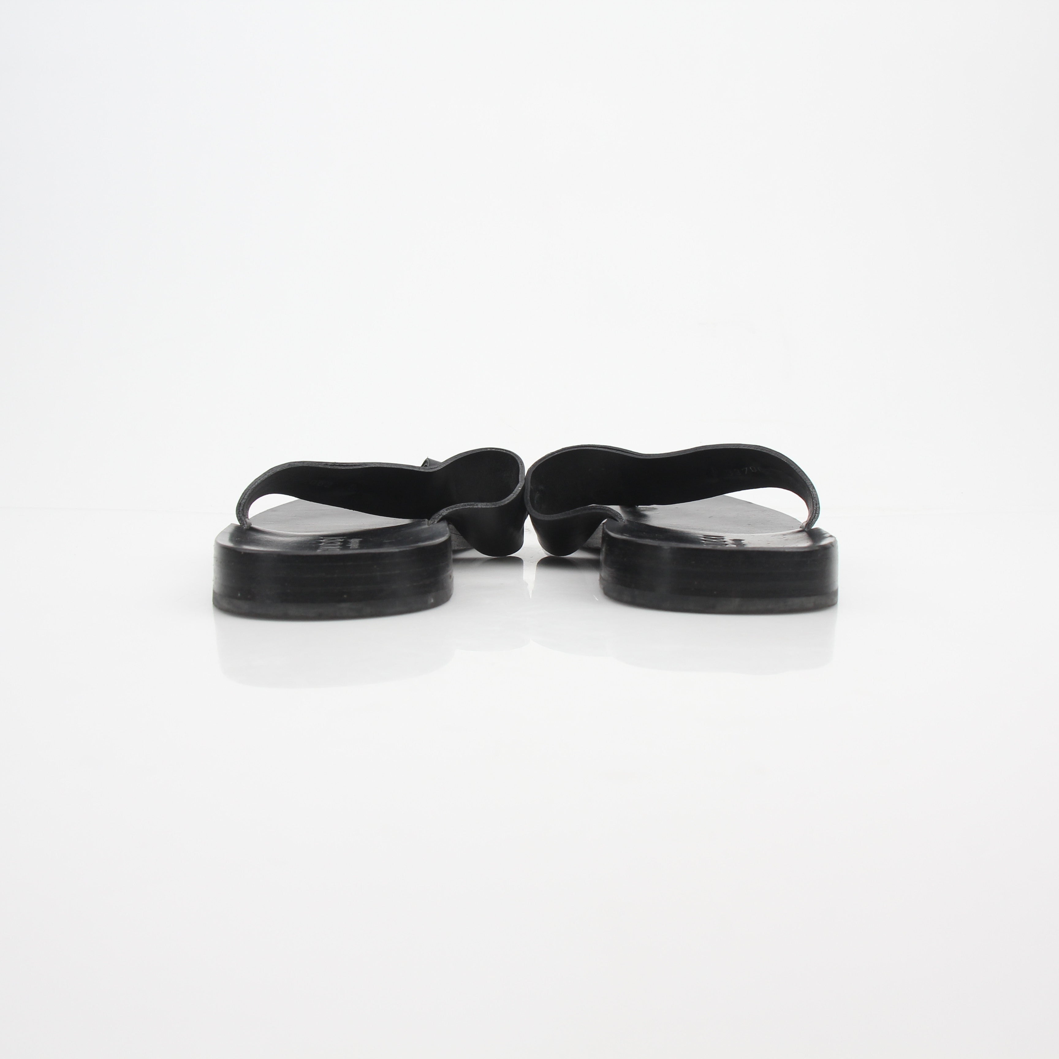 Gucci Horsebit T-Strap Leather Sandals
