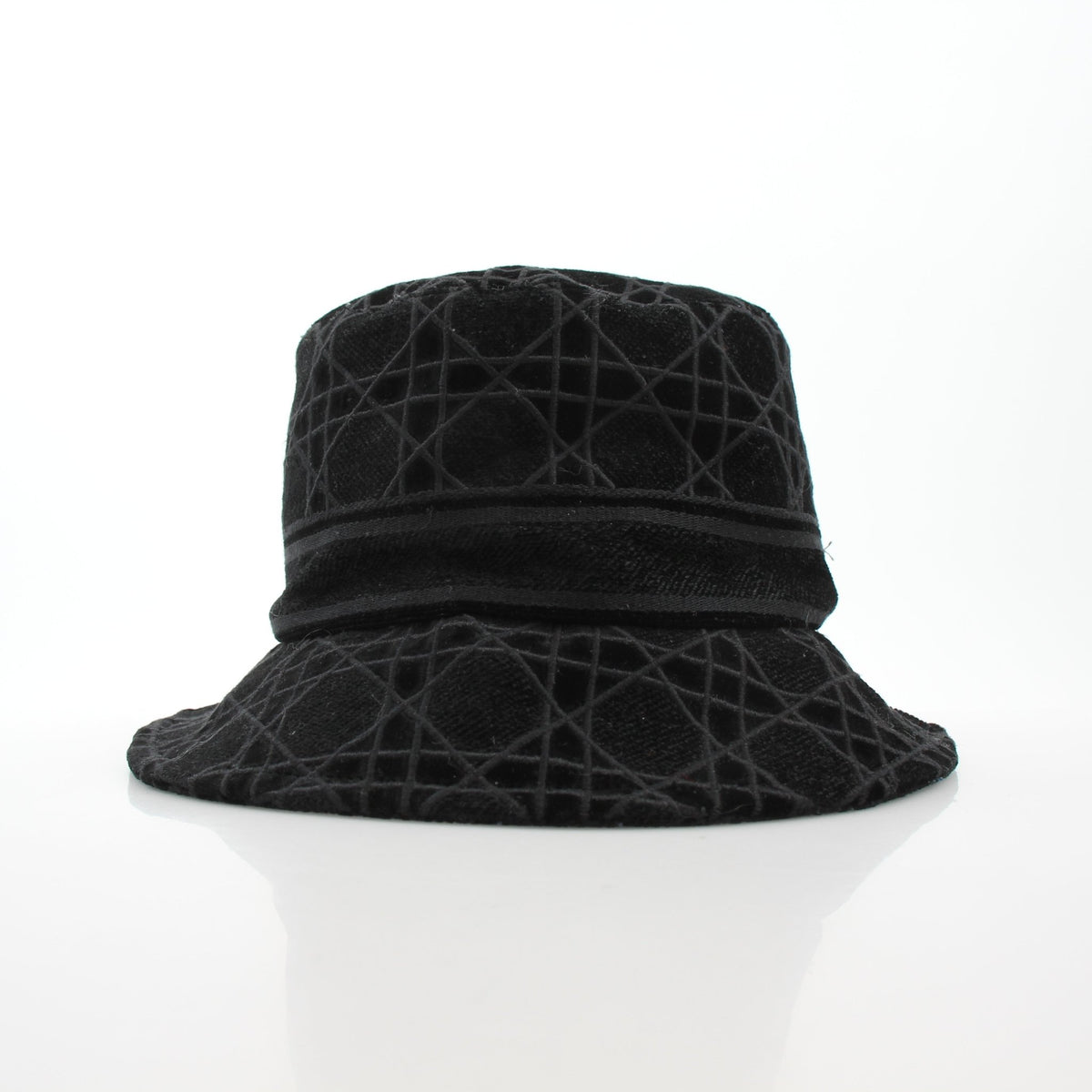 Christian Dior D-Bobby Cannage bucket hat in black, Gold & Beyond accessories product image