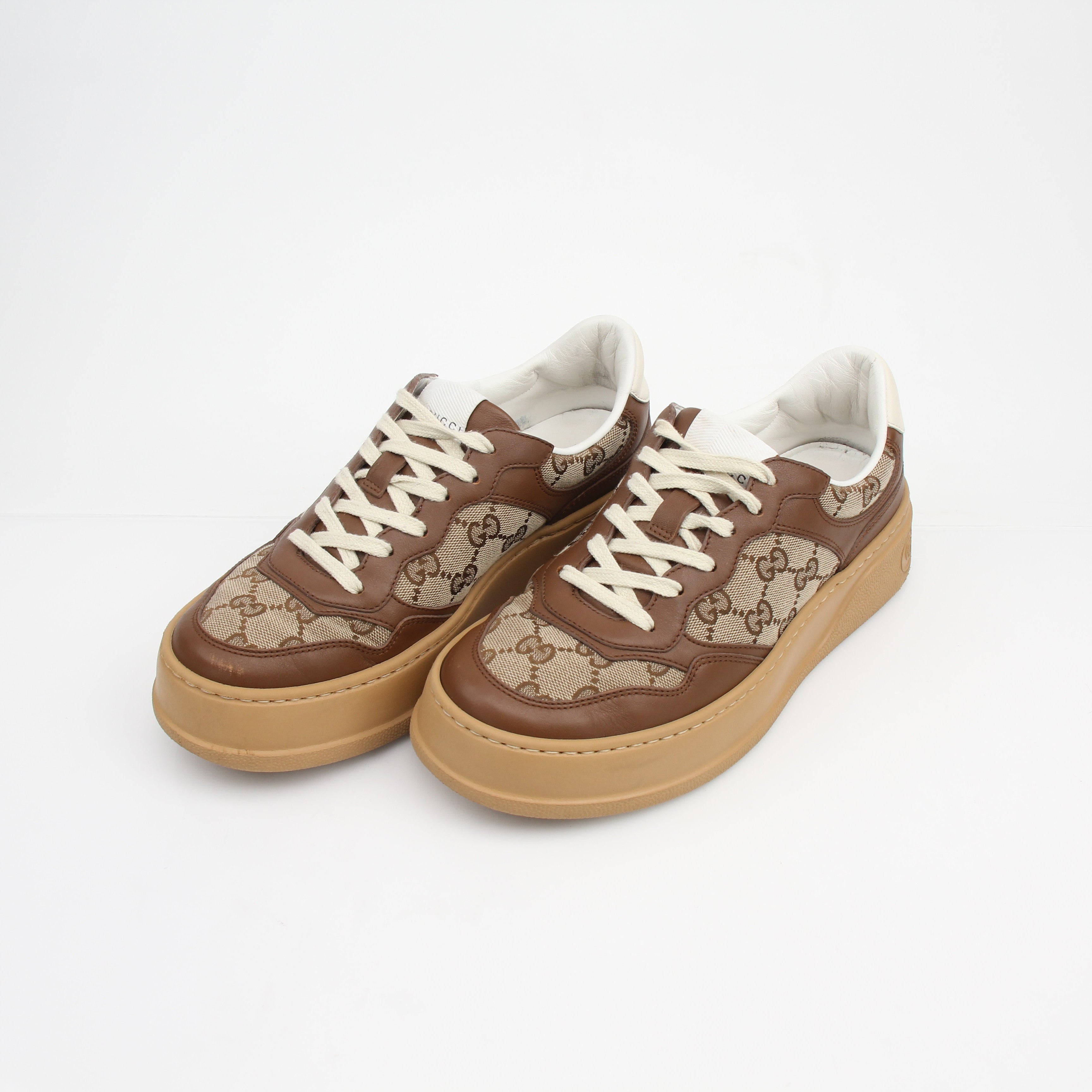 Gucci GG Canvas Low Top Sneakers