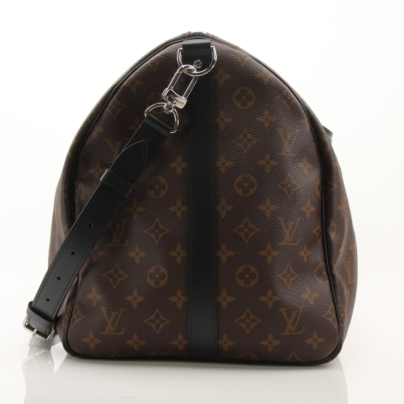 Louis Vuitton Keepall Bandoulière 55 travel bag in classic monogram canvas with leather trim, featuring handles and a detachable shoulder strap.