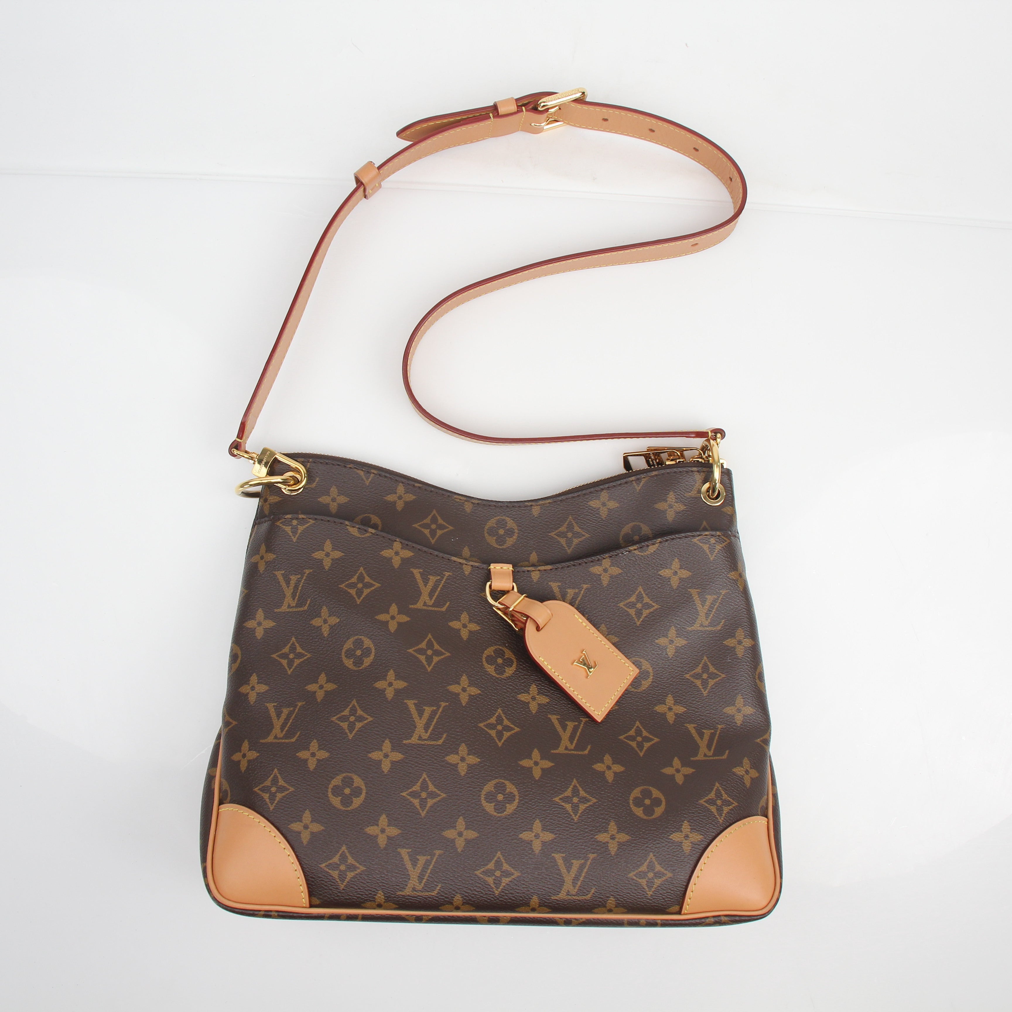 Louis Vuitton Odeon MM Monogram Handbag