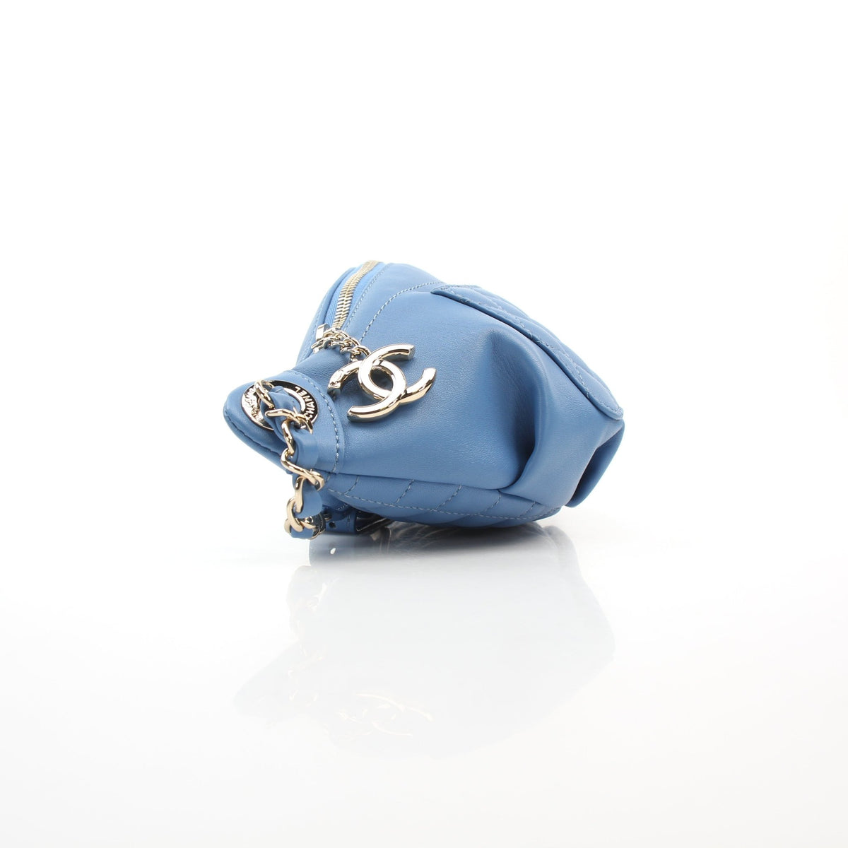 Chanel blue lambskin leather bi-quilted classic waist bag with gold-tone hardware